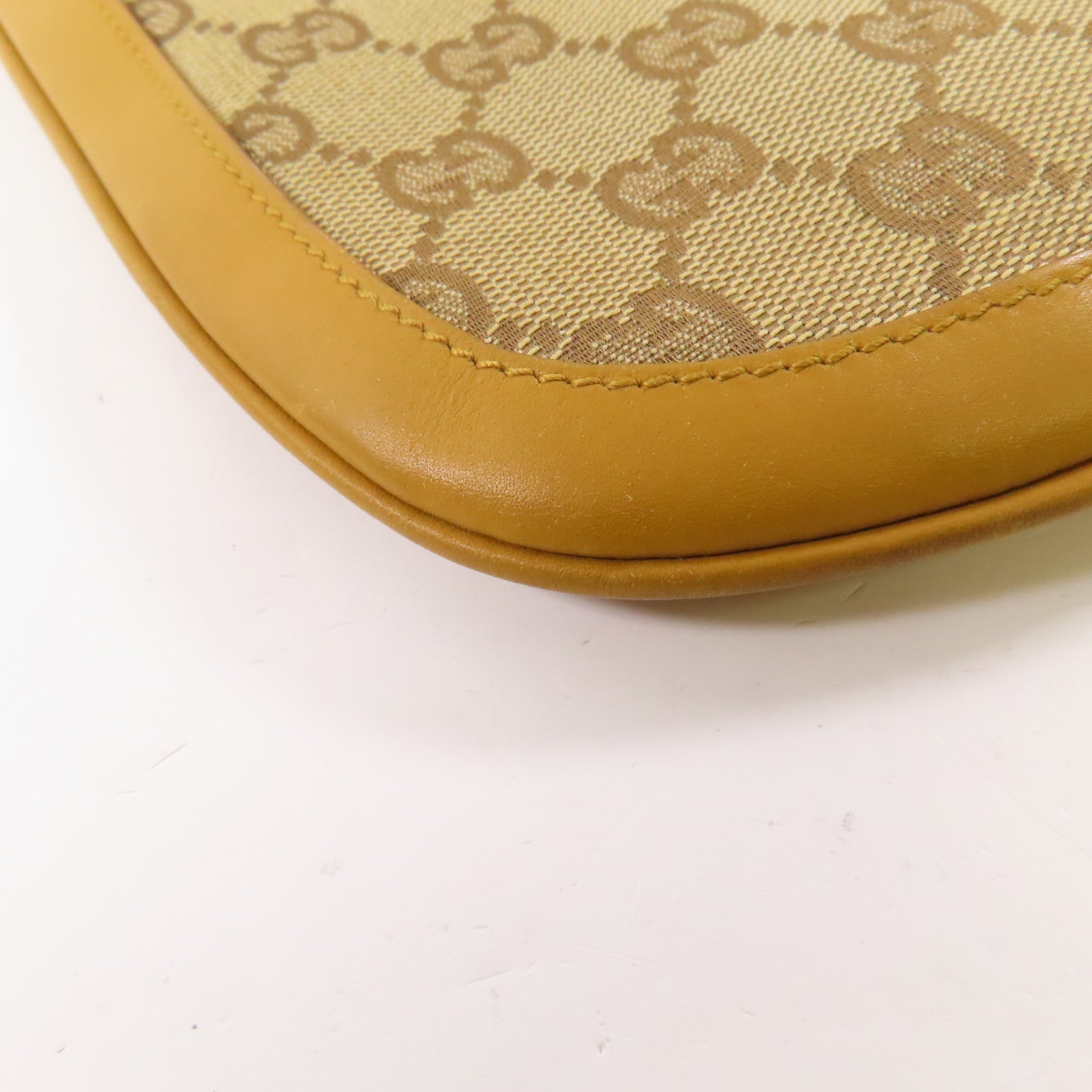 GUCCI 帆布Shoulder Bag金扣肩背袋