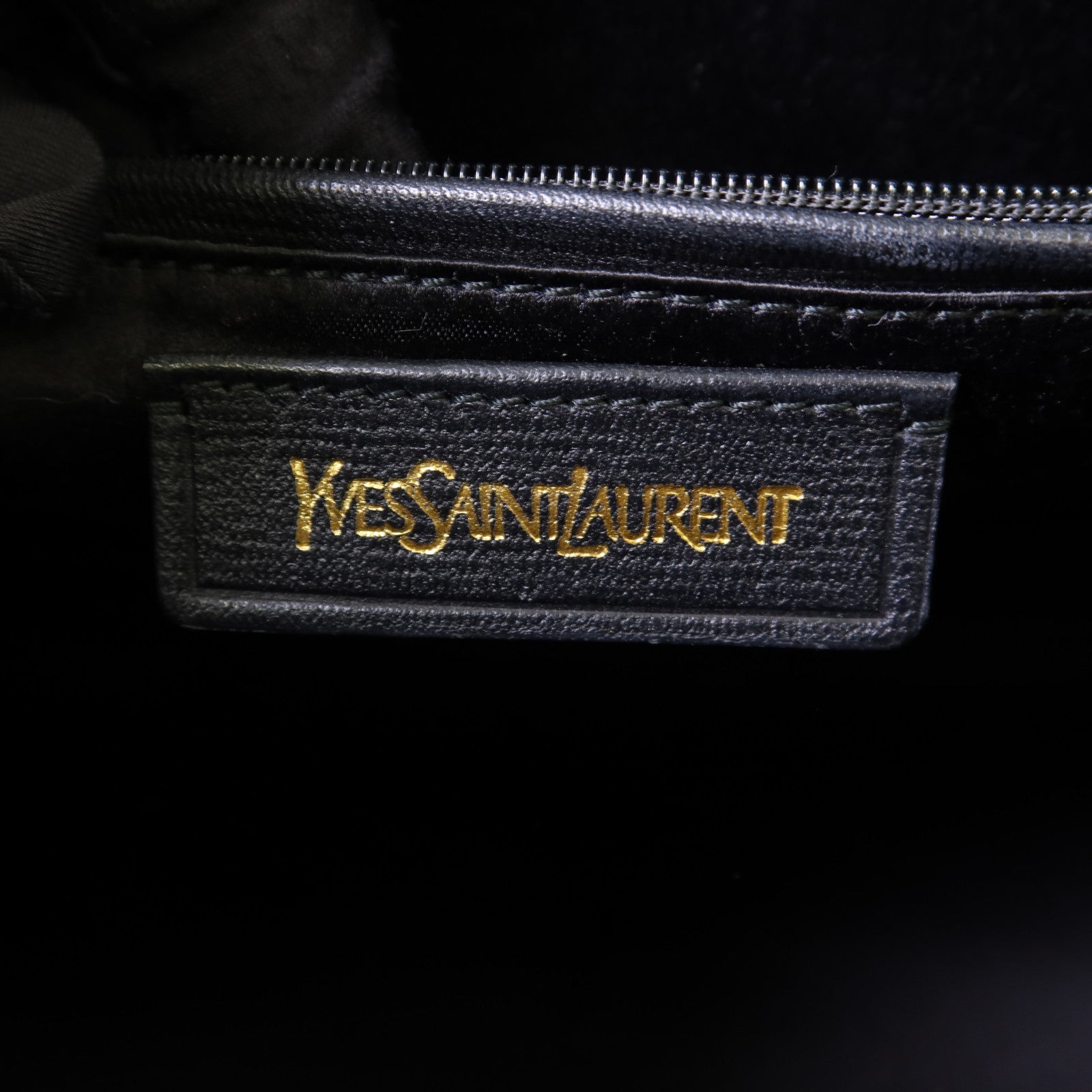 SAINT LAURENT 牛皮皮革Cabas Chyc金扣手挽袋