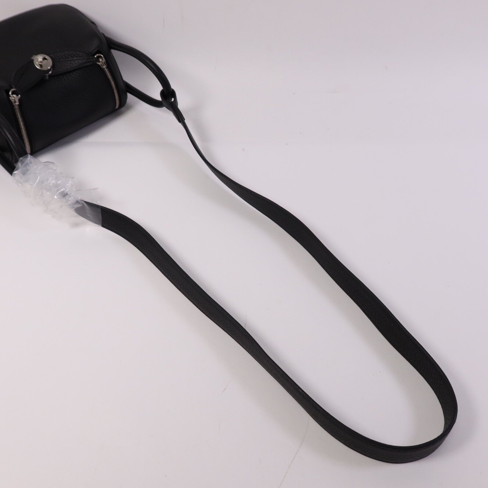 HERMES Clemence皮革Mini Lindy金扣手挽肩背兩用袋Noir