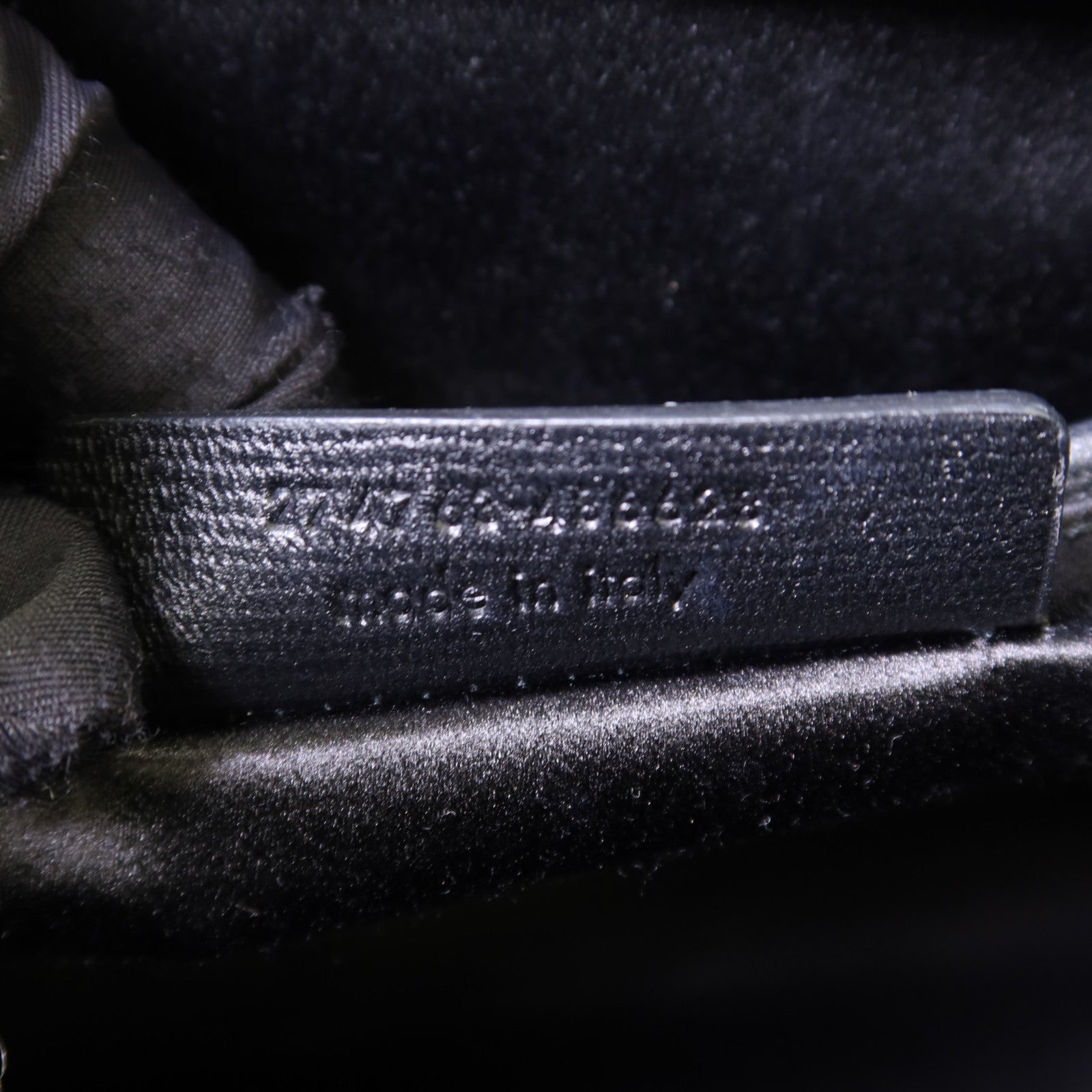 SAINT LAURENT 牛皮皮革Cabas Chyc金扣手挽袋