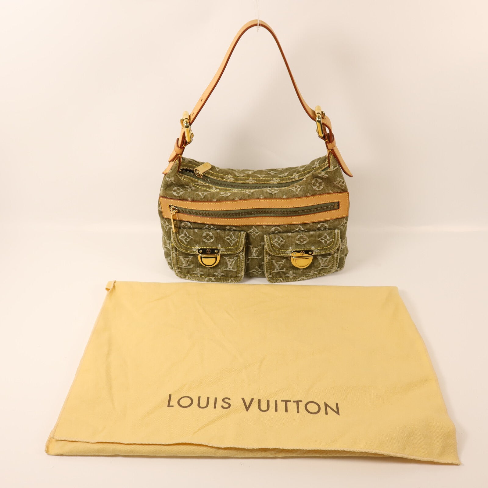 LOUIS VUITTON Monogram Denim Buggy PM金扣肩背袋