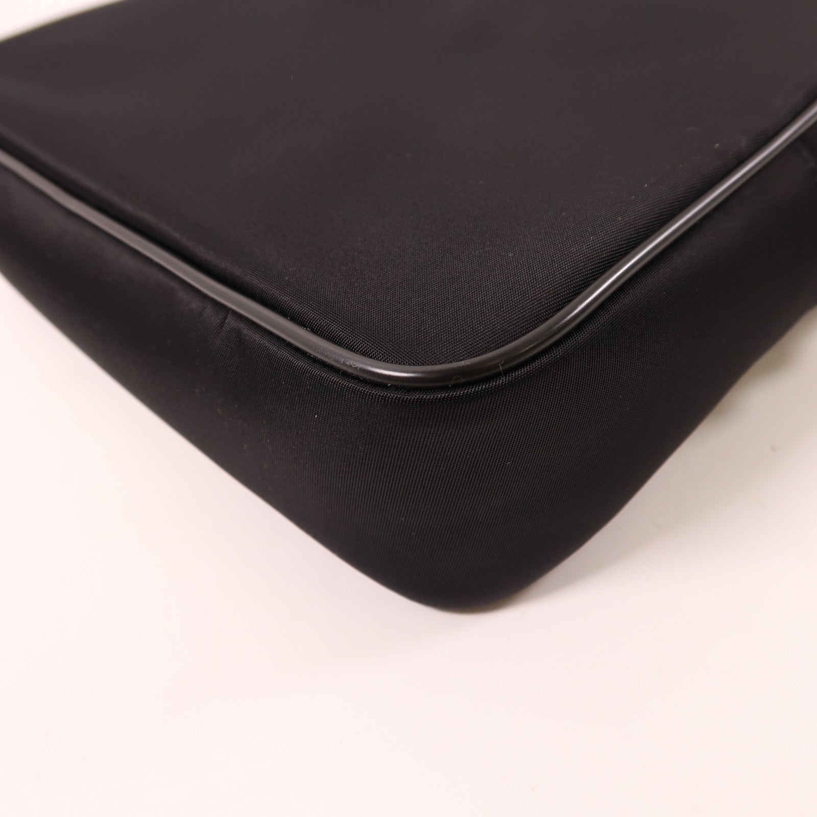 SAINT LAURENT 尼龍/皮革Shoulder Bag肩背袋