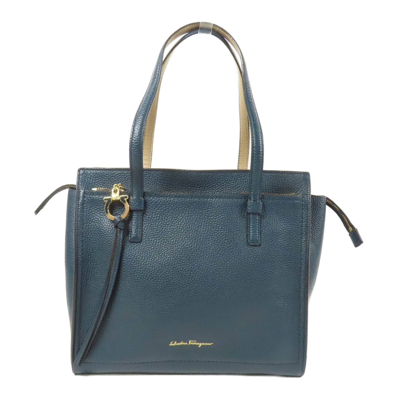 Salvatore Ferragamo 牛皮皮革Shoulder Bag金扣肩背袋