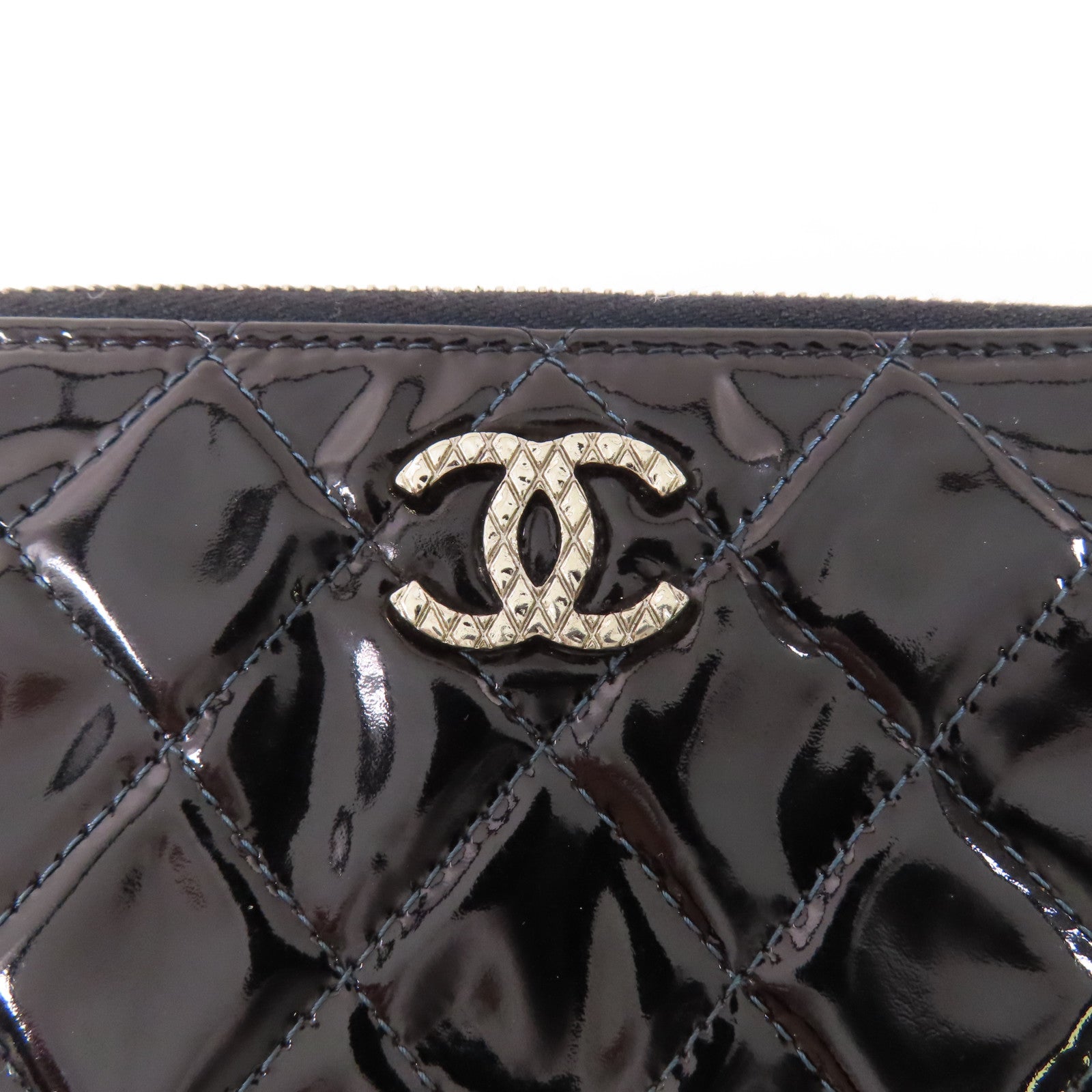 CHANEL 漆皮皮革Long Round Wallet銀扣長錢包