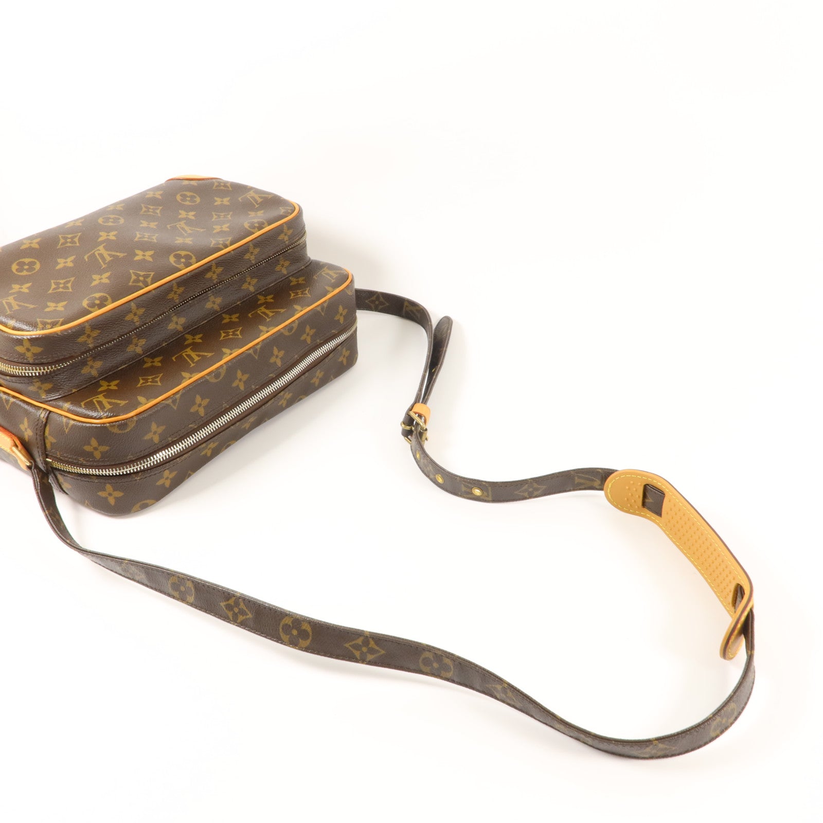 LOUIS VUITTON Monogram Nile金扣肩背袋