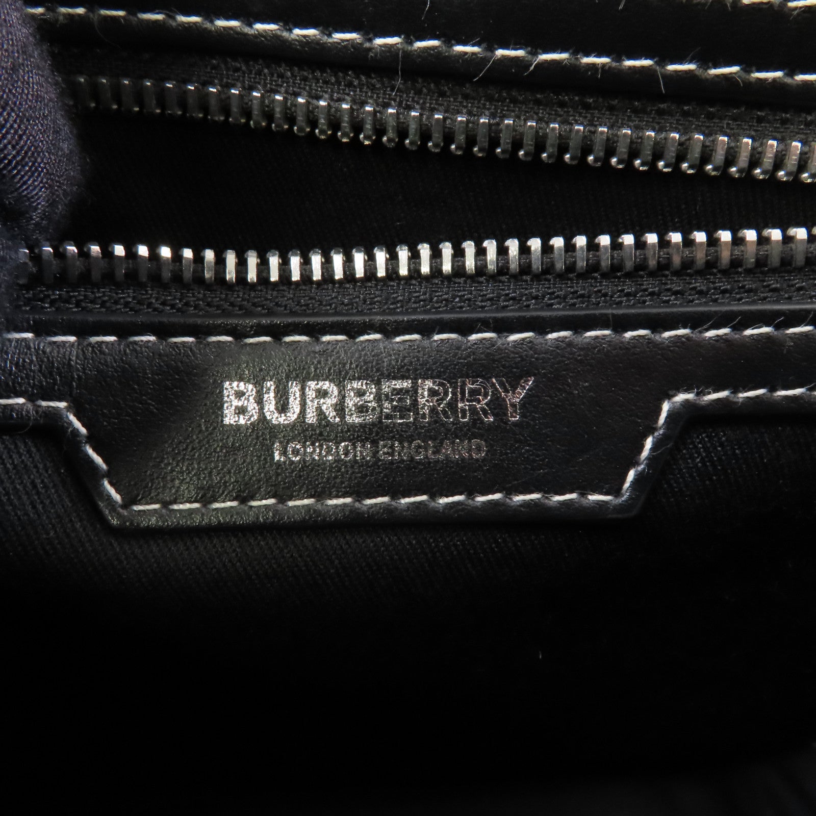 BURBERRY 帆布/皮革Shoulder Bag銀扣肩背袋啡色/黑色