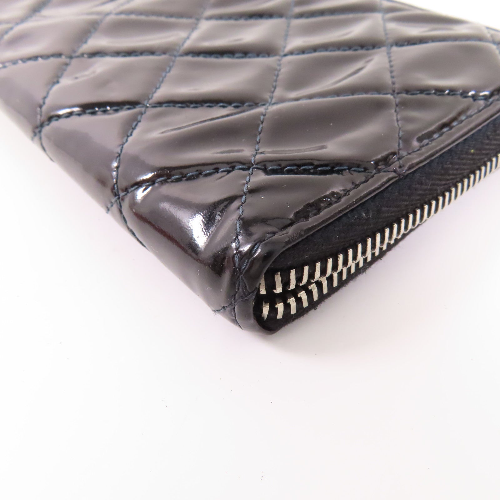 CHANEL 【激減優惠】漆皮皮革Long Round Wallet銀扣長錢包