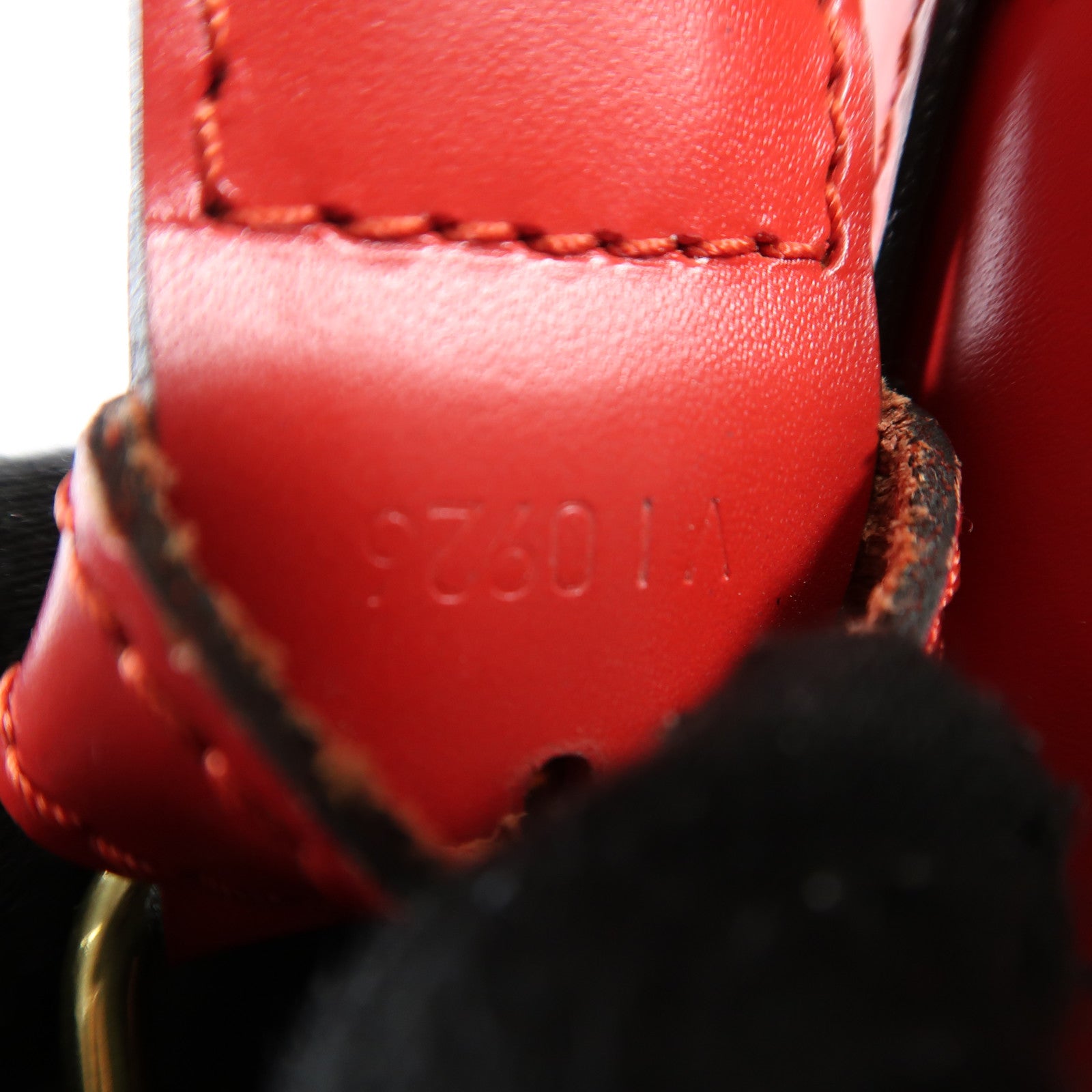 LOUIS VUITTON Epi Sac de Paul金扣肩背袋