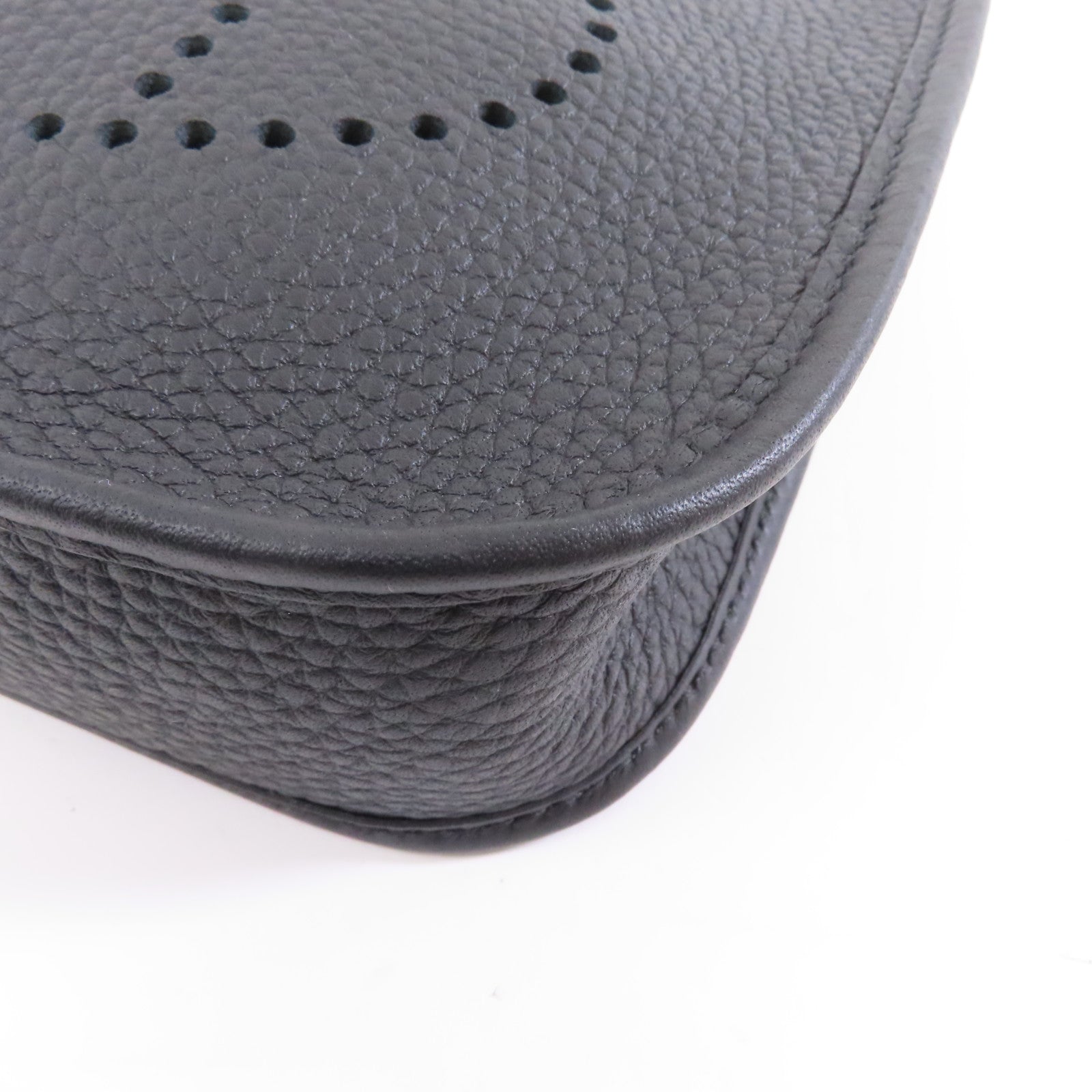 HERMES Clemence皮革Mini Evelyne銀扣肩背袋Noir黑色