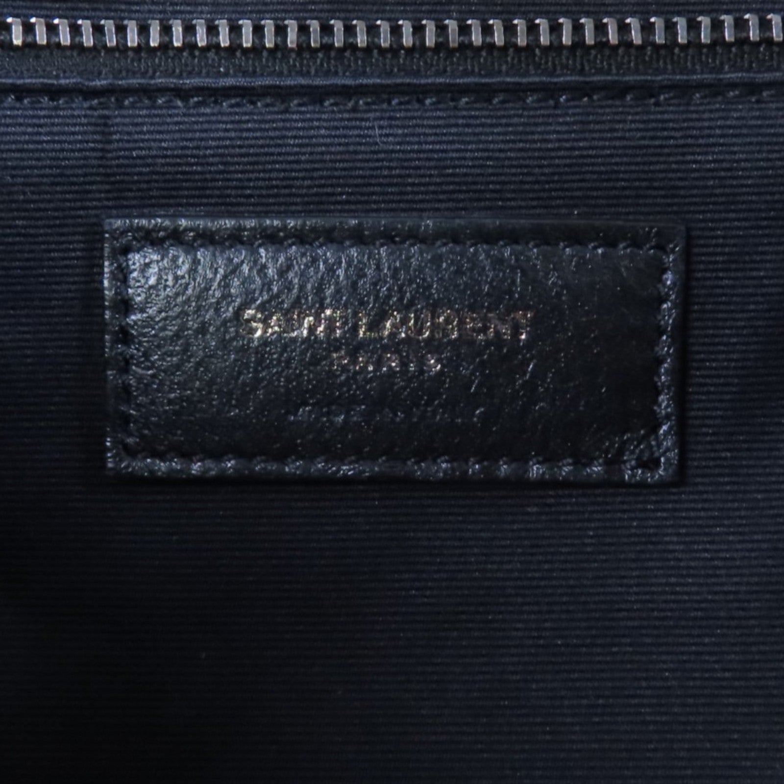 YVES SAINT LAURENT 牛皮皮革Niki Medium銀扣鏈帶肩背袋