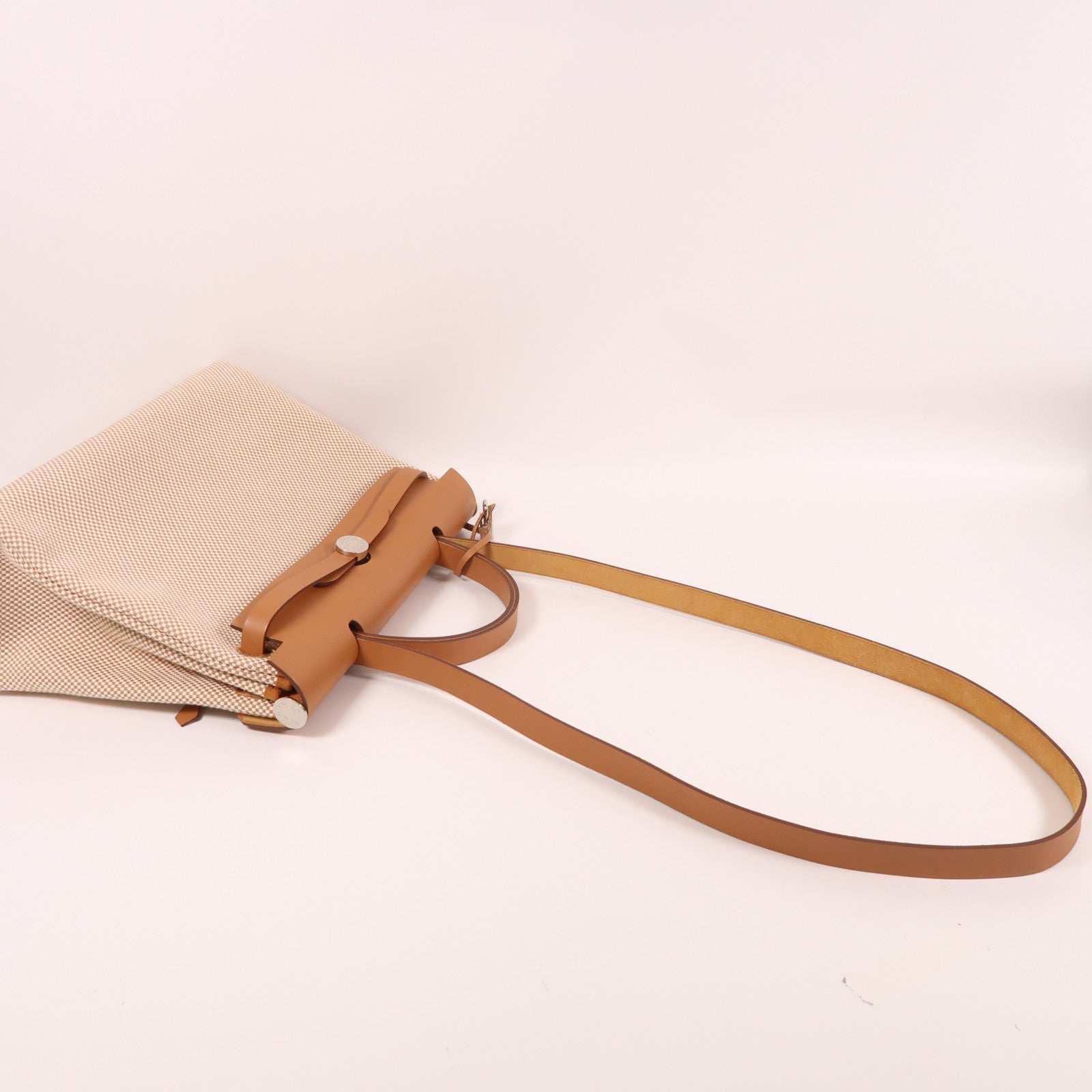 HERMES 帆布Herbag PM銀扣手挽肩背兩用袋米色/焦糖色