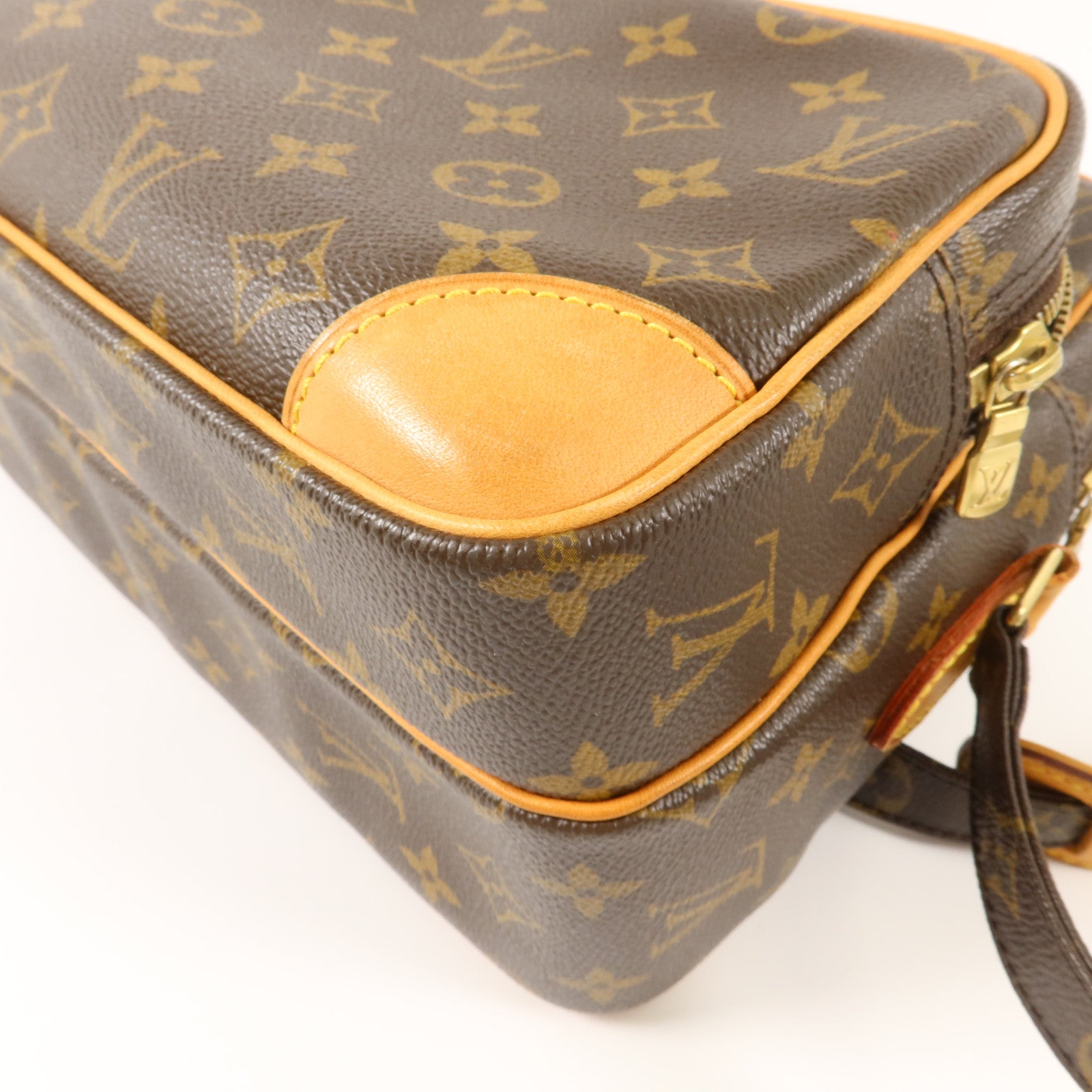LOUIS VUITTON Monogram Nile金扣肩背袋