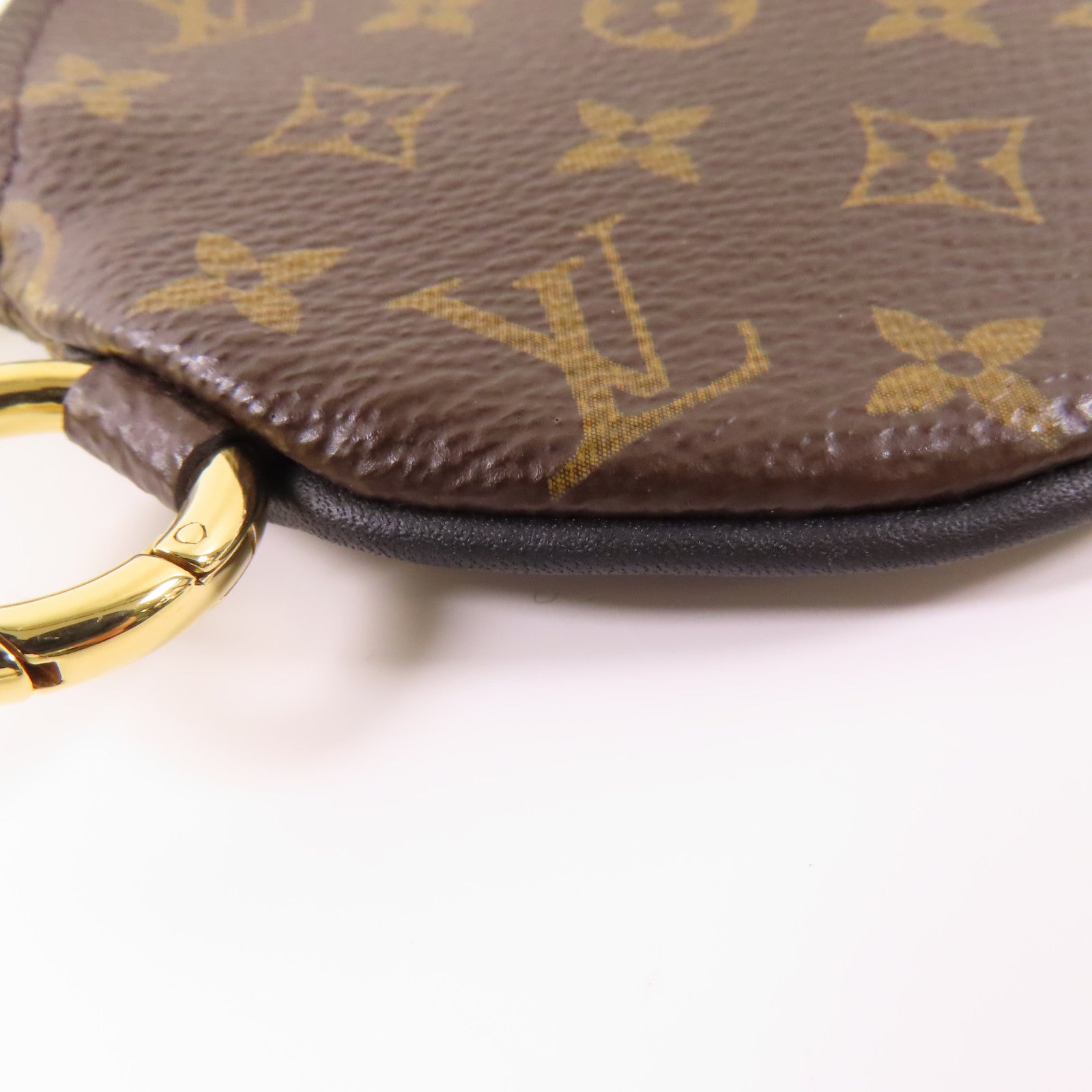 LOUIS VUITTON 【激減優惠】Monogram Giant/Monogram Reverse/Monogram Trio Pouch金扣手拿包