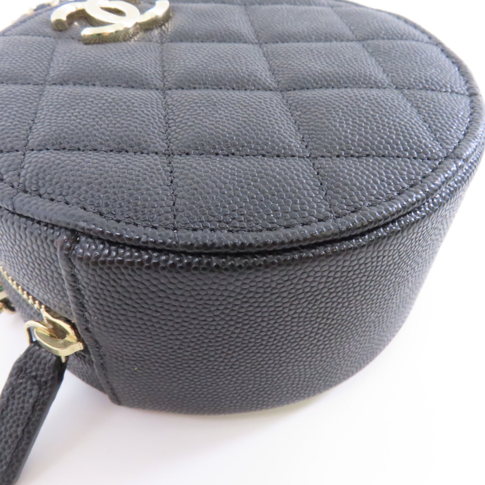 CHANEL 菱格Caviar皮革Chain Shoulder金扣鏈帶肩背袋黑色
