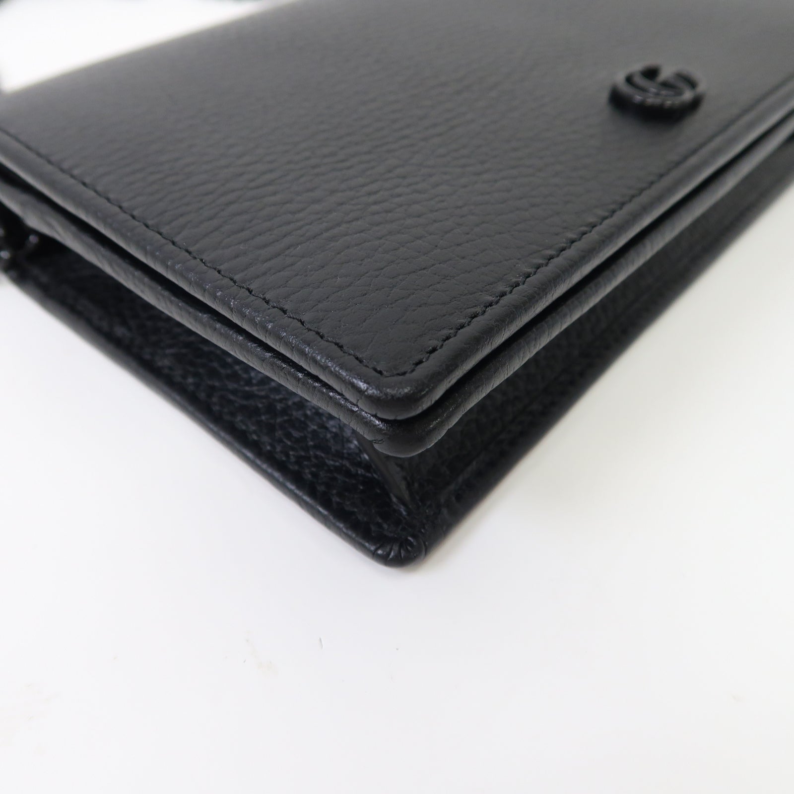 GUCCI 牛皮皮革GG Marmont Mini銀扣鏈帶肩背袋黑色