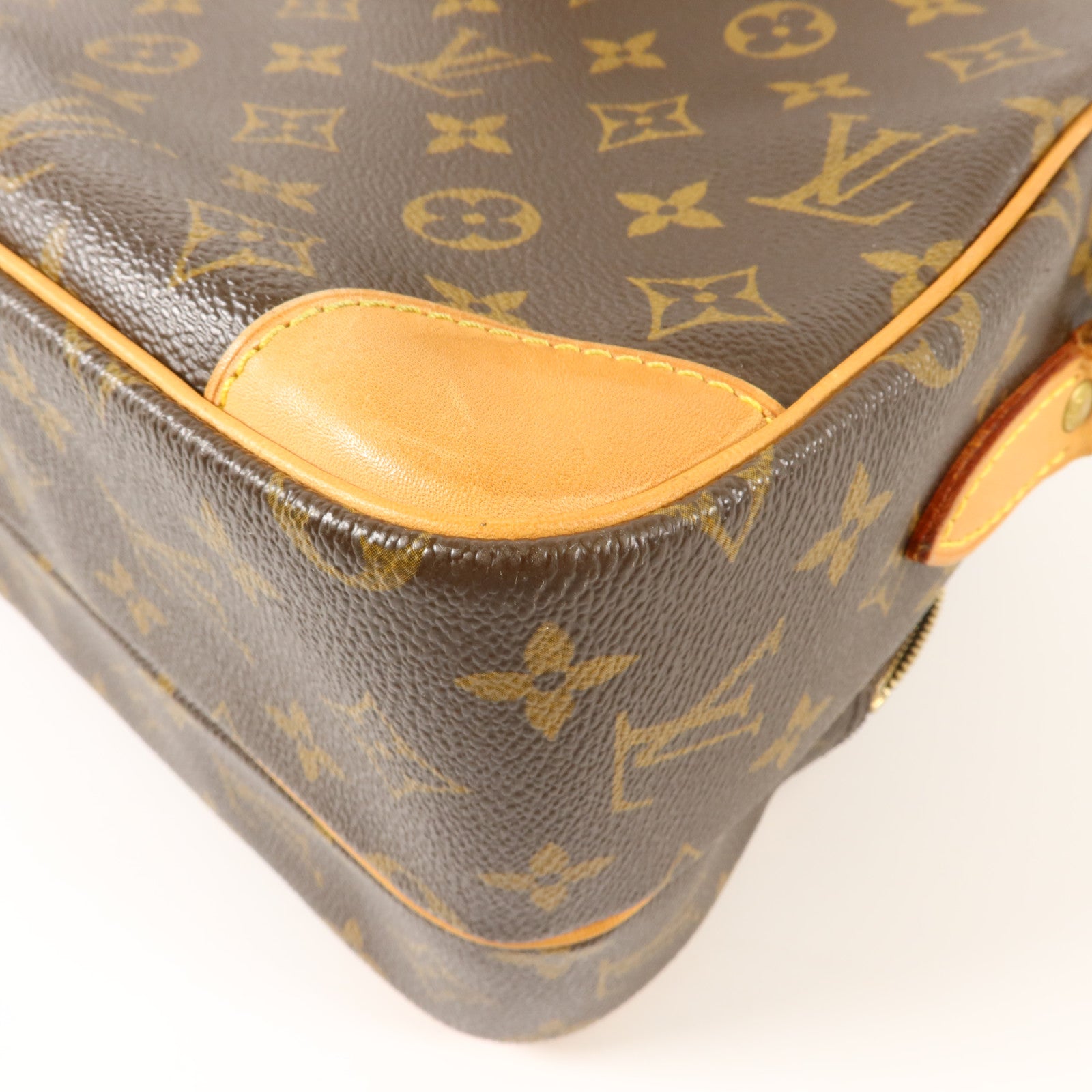 LOUIS VUITTON Monogram Nile金扣肩背袋
