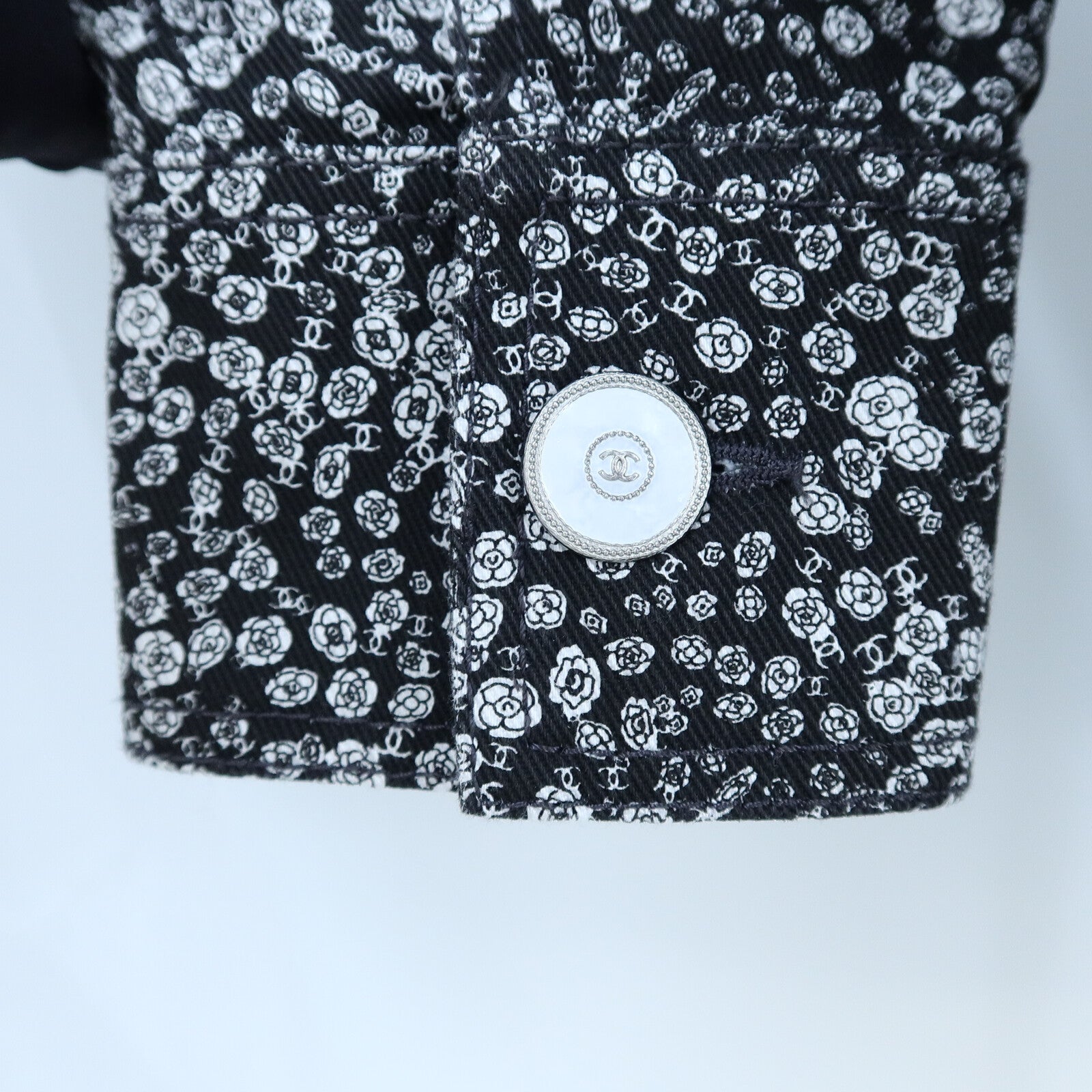 CHANEL Cotton Camellia Coco Button Blouson Jacket外套