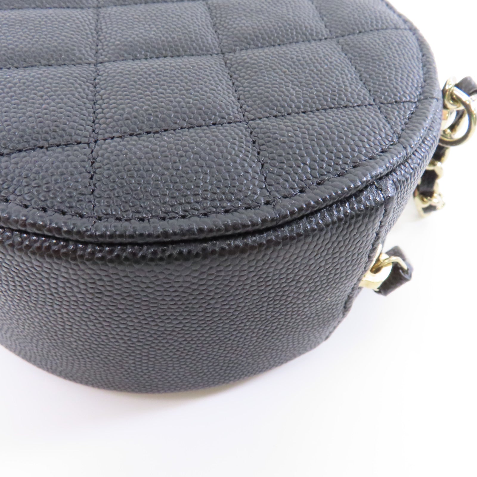 CHANEL 菱格Caviar皮革Chain Shoulder金扣鏈帶肩背袋黑色