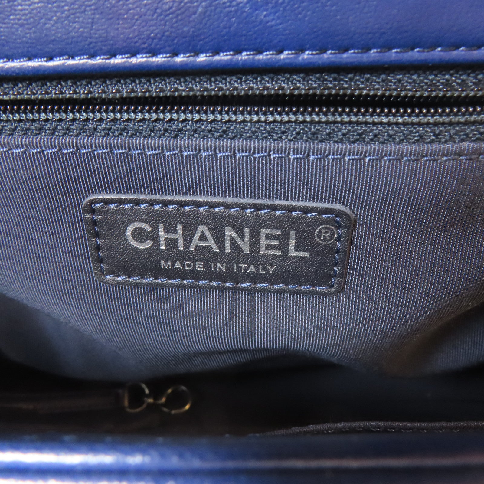 CHANEL 菱格羊皮皮革Boy Chain Shoulder Bag銀扣鏈帶肩背袋深藍色