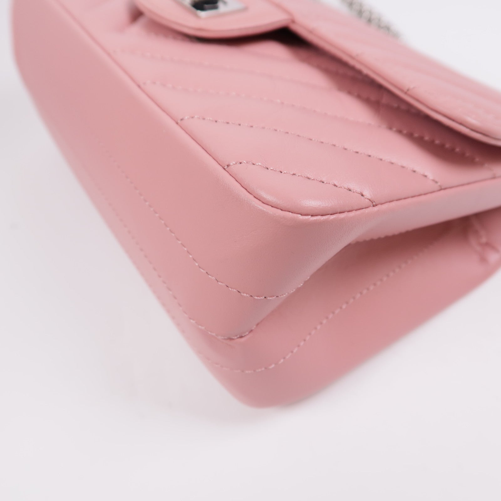 CHANEL 【激減優惠】牛皮皮革Mini 2.55銀扣鏈帶肩背袋