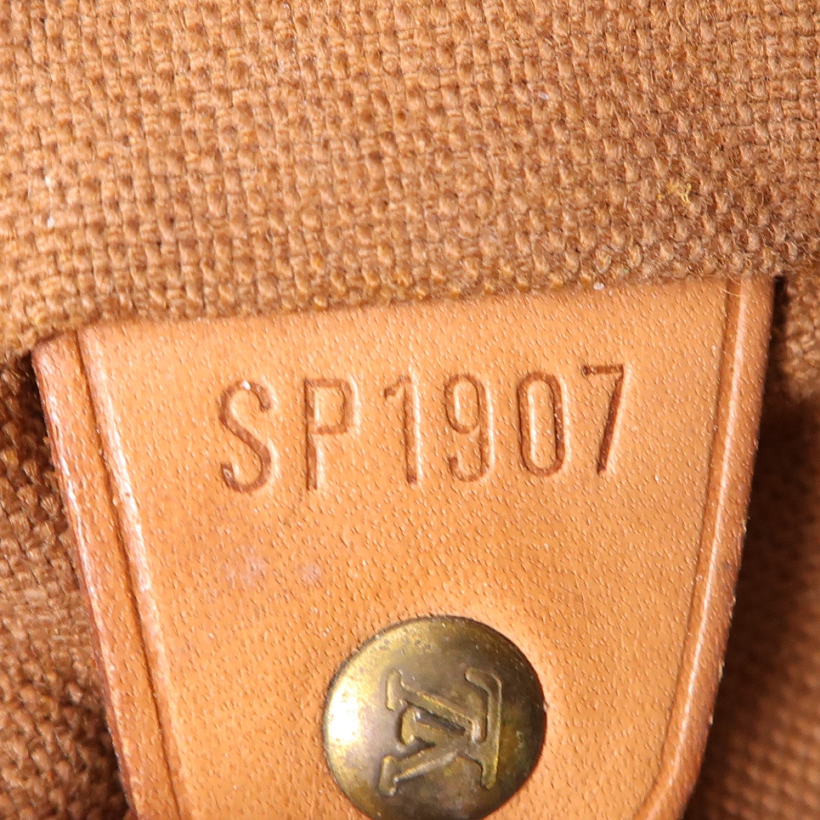 LOUIS VUITTON Monogram Montsouris MM Backpack金扣背包