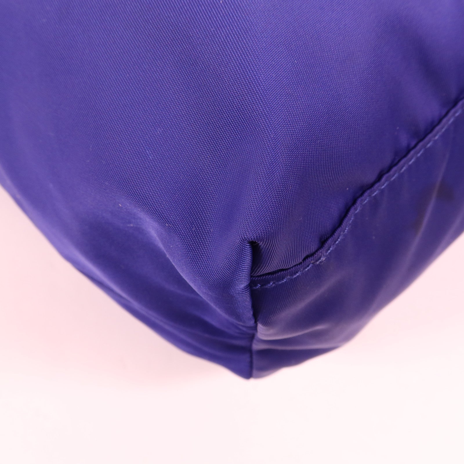 PRADA 尼龍Shoulder Bag銀扣肩背袋