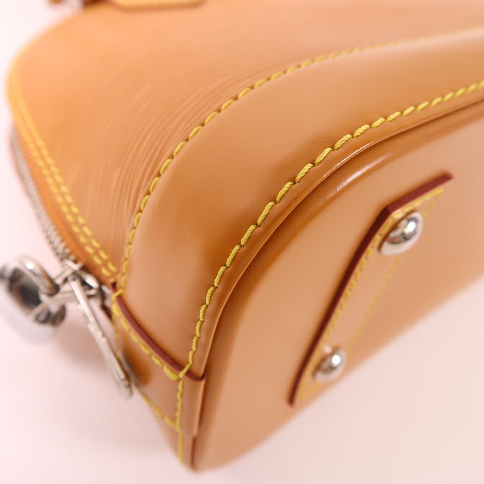 LOUIS VUITTON Epi Alma BB銀扣手挽肩背兩用袋