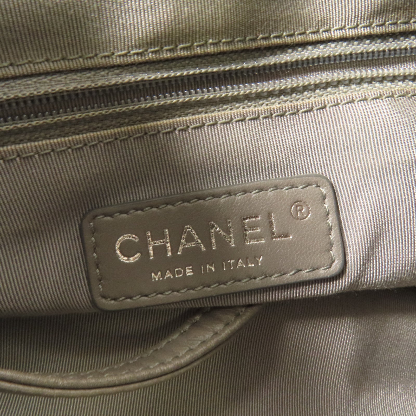CHANEL 尼龍Pre-Owned 2009 CC銀扣手挽袋