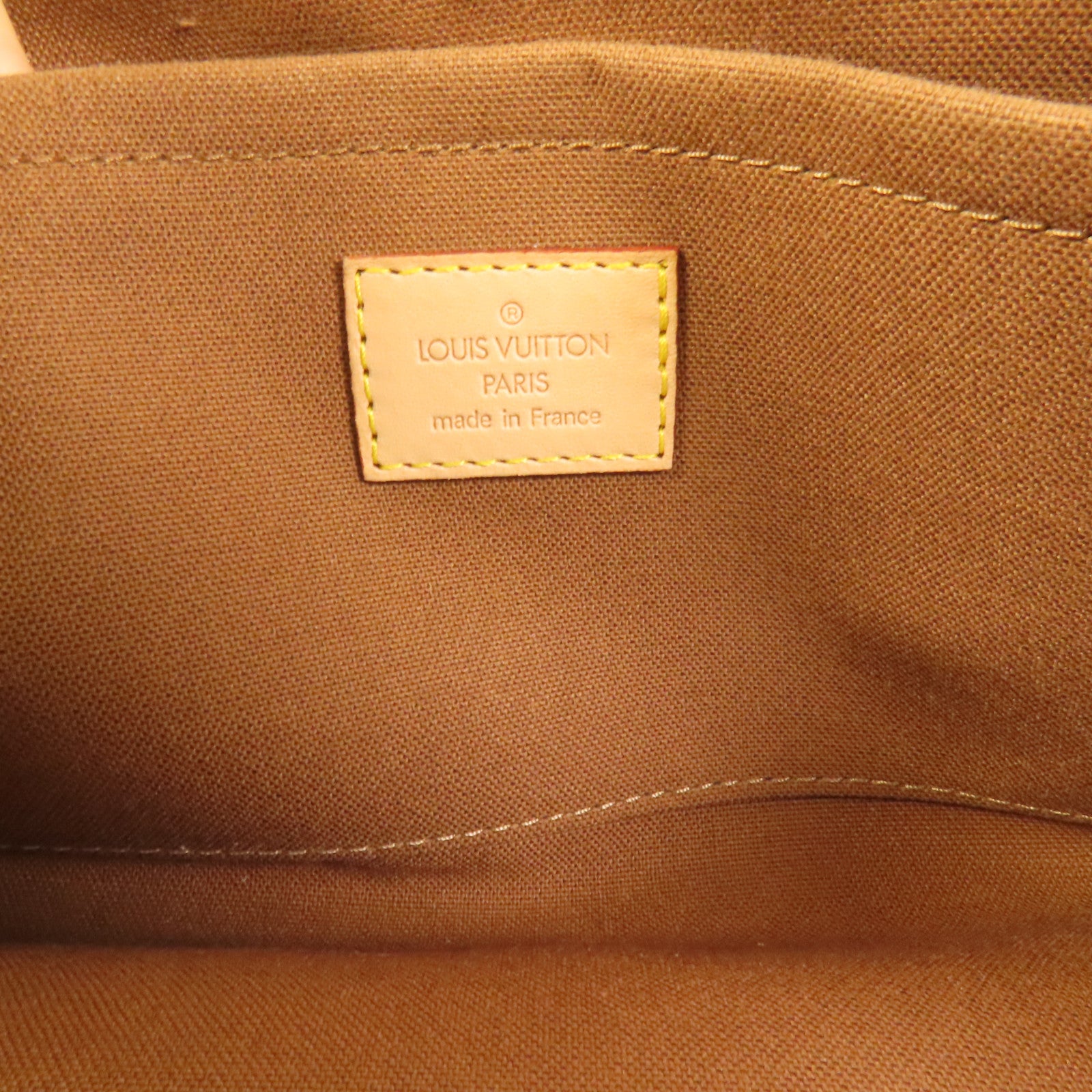 LOUIS VUITTON Monogram Popincourt金扣手挽袋