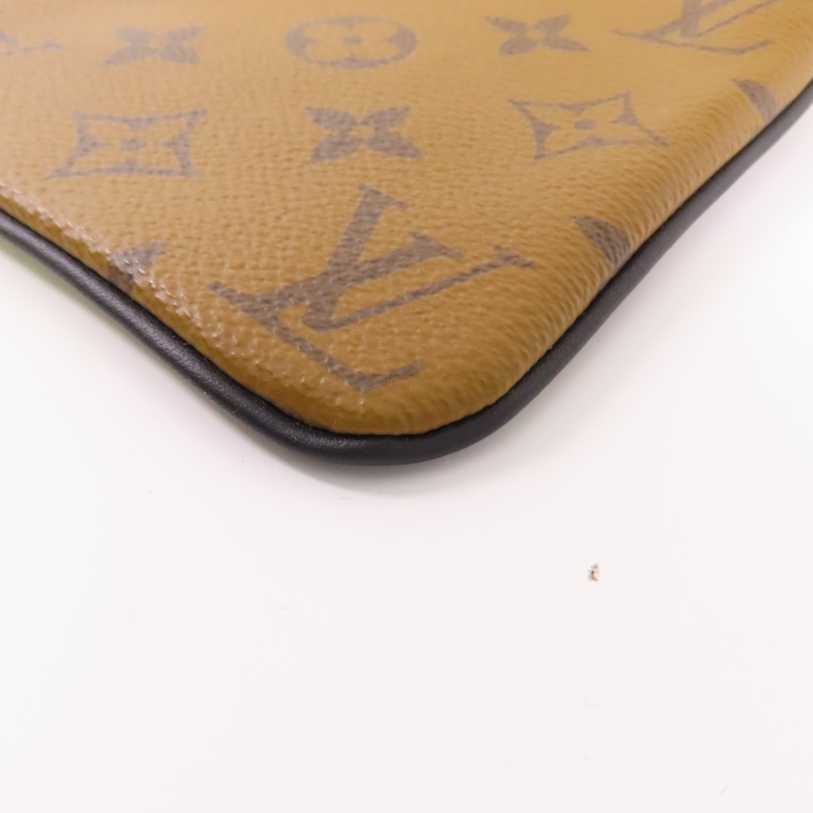 LOUIS VUITTON 【激減優惠】Monogram Giant/Monogram Reverse/Monogram Trio Pouch金扣手拿包