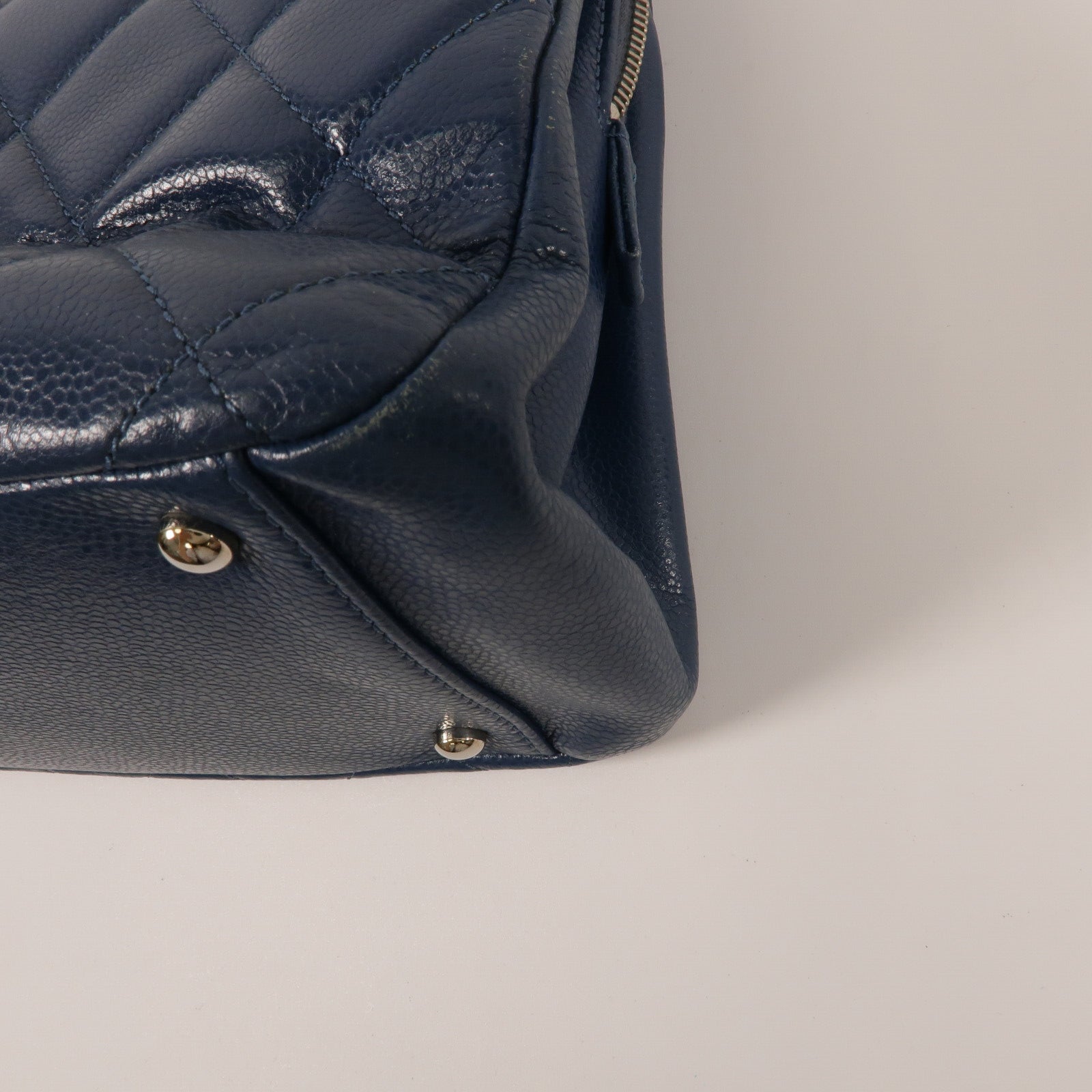 CHANEL 牛皮皮革Timeless CC Tote鏈帶肩背袋