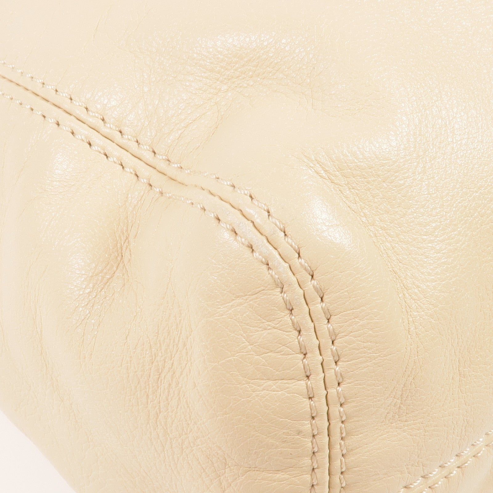 CHANEL 皮革Shoulder Bag/Handbag金扣肩背袋/手挽袋