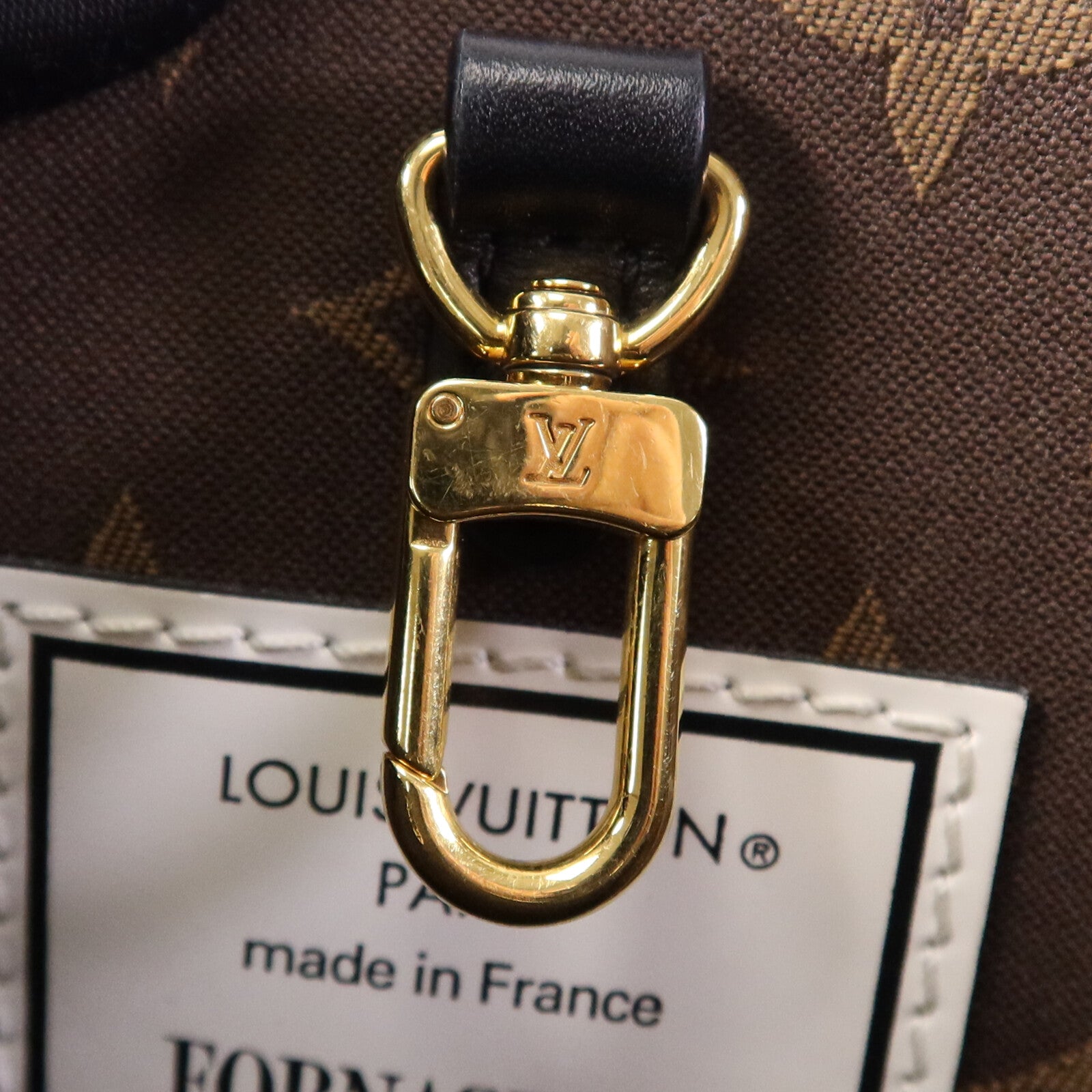 LOUIS VUITTON Monogram/牛皮皮革On The Go MM Fornasetti Capsule金扣手挽肩背兩用袋
