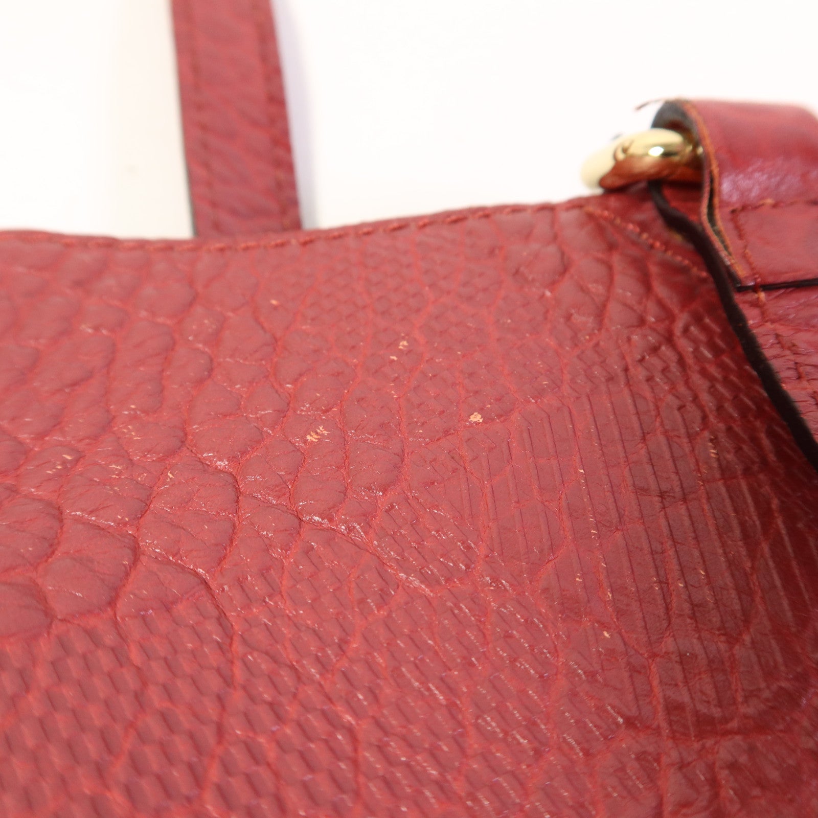 BURBERRY 牛皮皮革Shoulder Bag金扣肩背袋