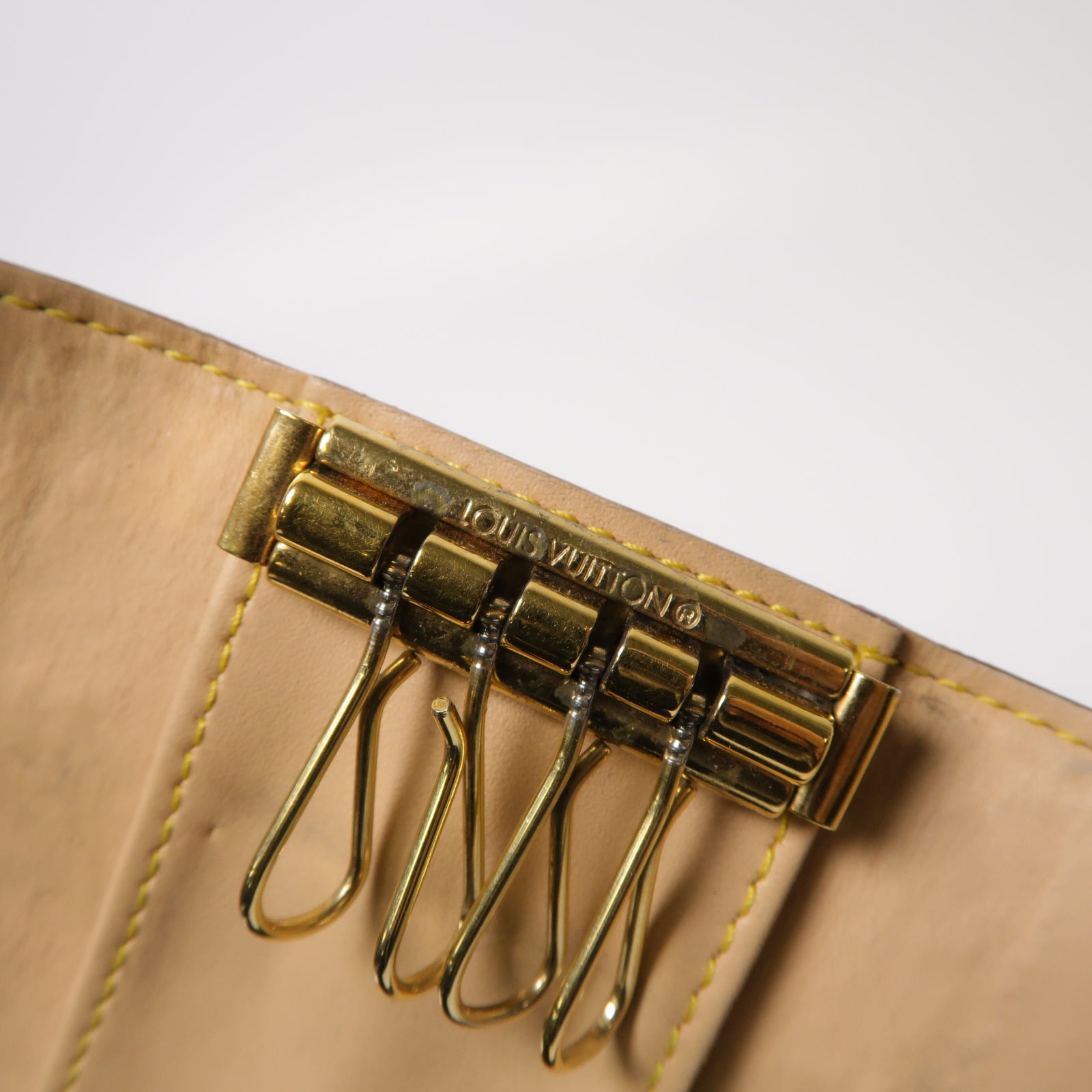 LOUIS VUITTON 【激減優惠】Monogram Multicolore Multicles 4 Key Holder金扣鎖匙包黑色/彩色