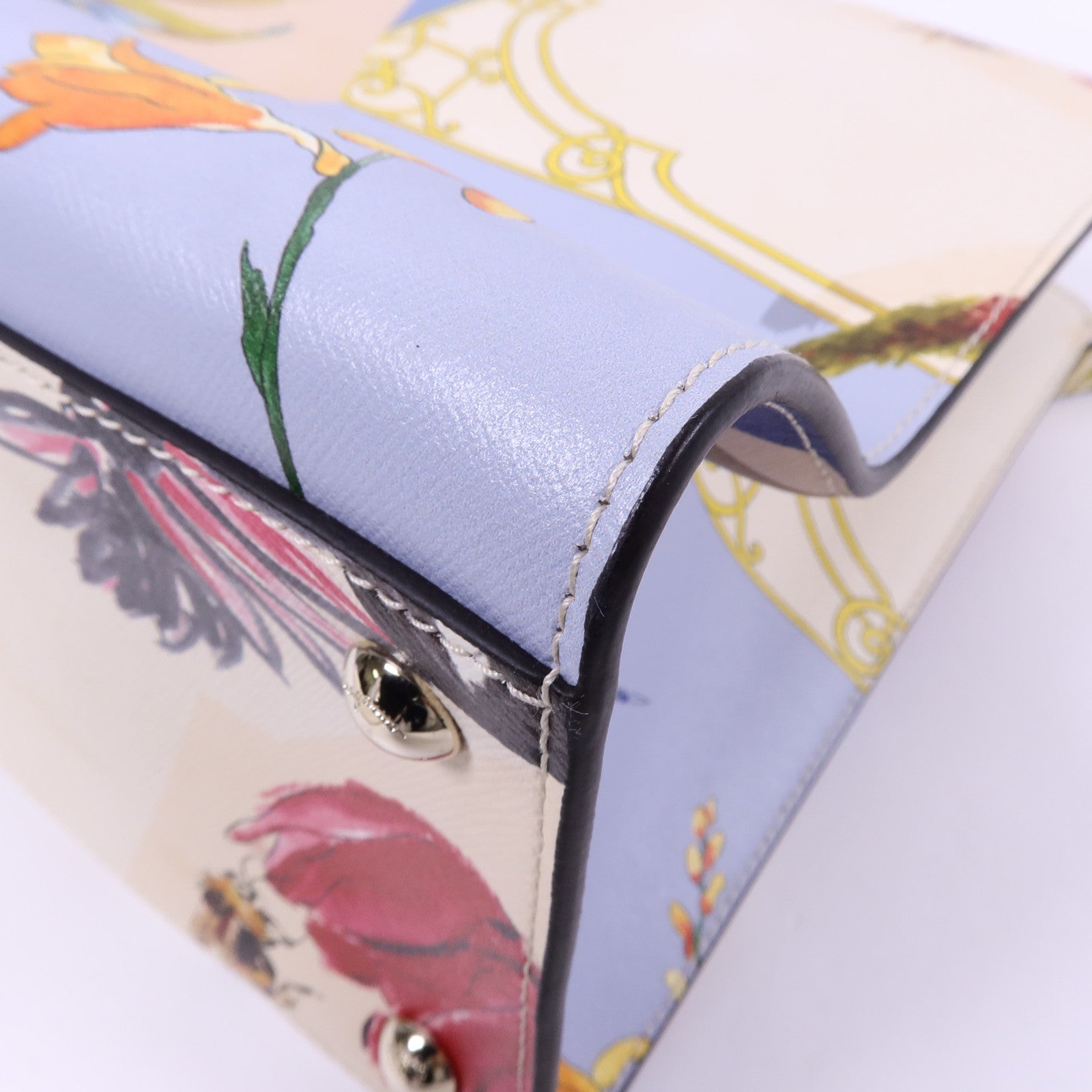 Salvatore Ferragamo 牛皮皮革Vara Bow金扣手挽肩背兩用袋