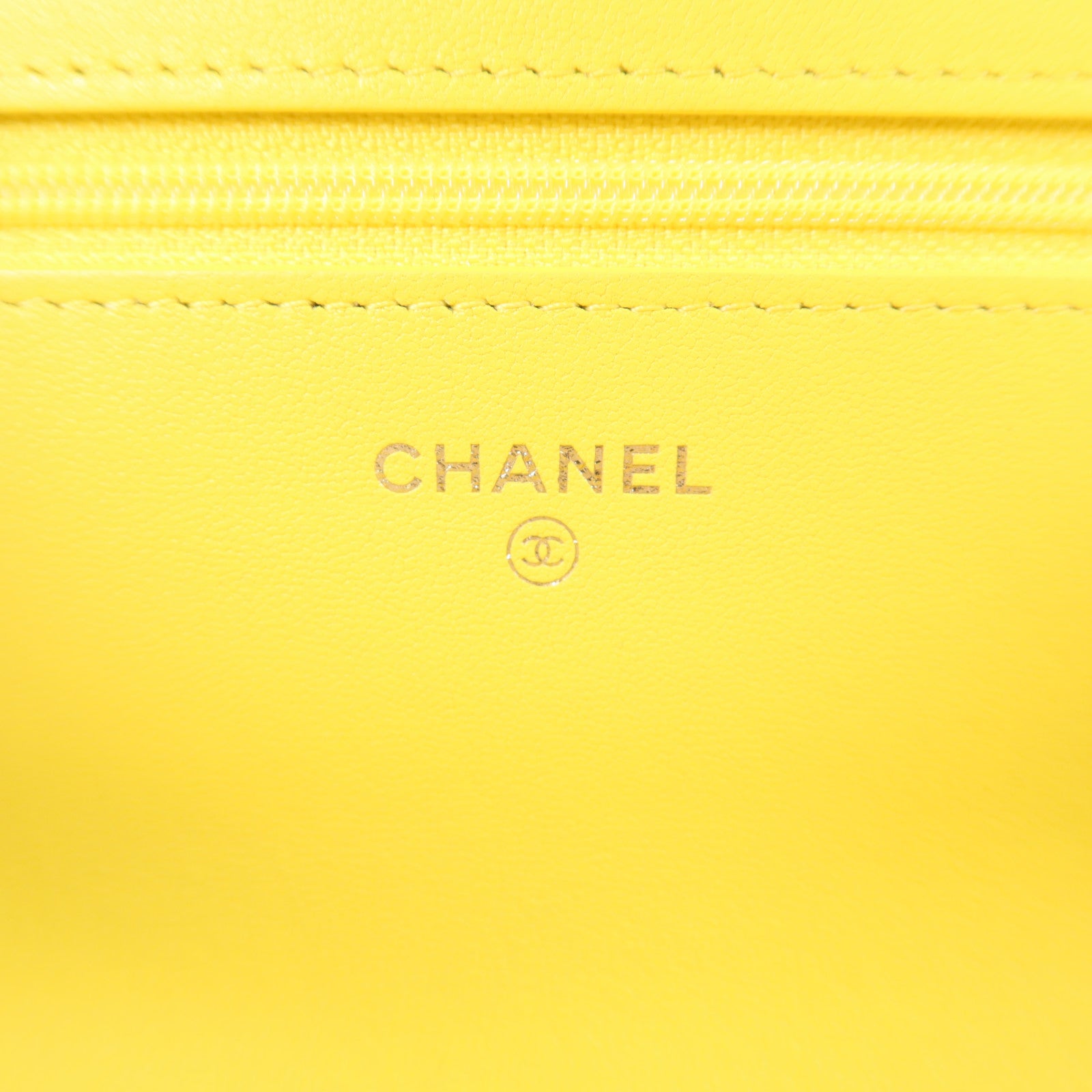 CHANEL 羊皮皮革C19 Wallet On Chain手挽肩背兩用袋
