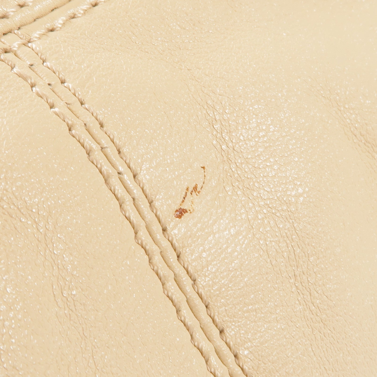 CHANEL 皮革Shoulder Bag/Handbag金扣肩背袋/手挽袋