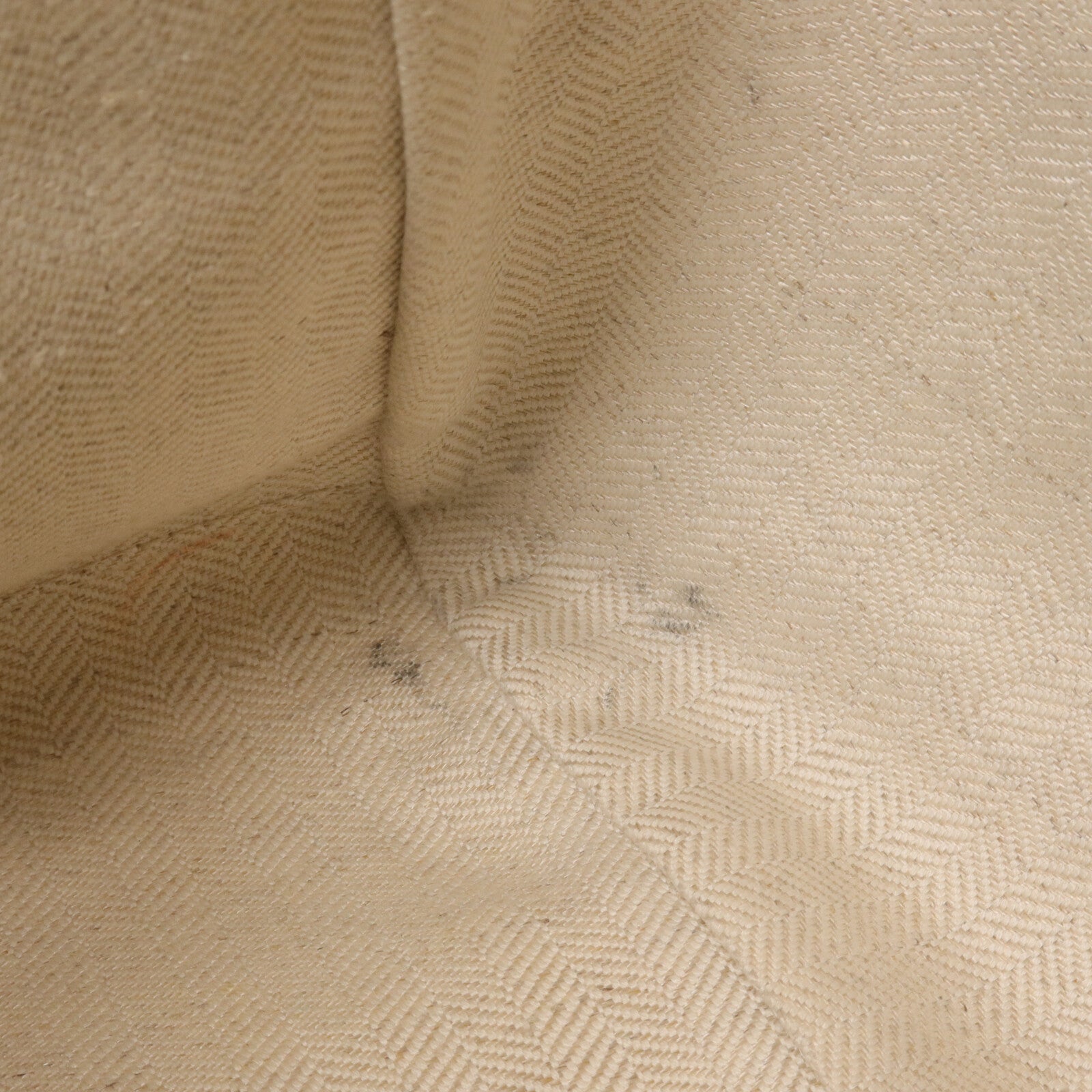 LOEWE 牛皮皮革Hammock Small手挽肩背兩用袋