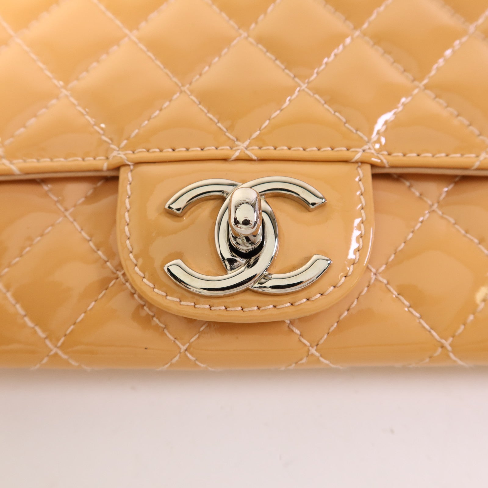 CHANEL 漆皮皮革Chain Shoulder Bag銀扣鏈帶肩背袋