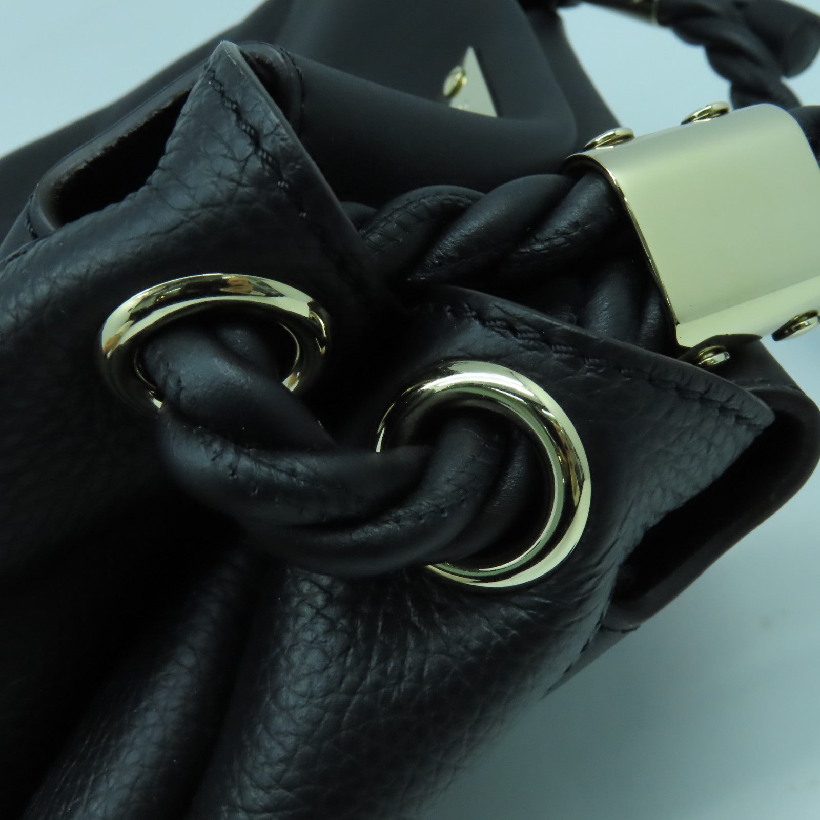 Chloe 牛皮皮革Key Medium金扣肩背袋黑色