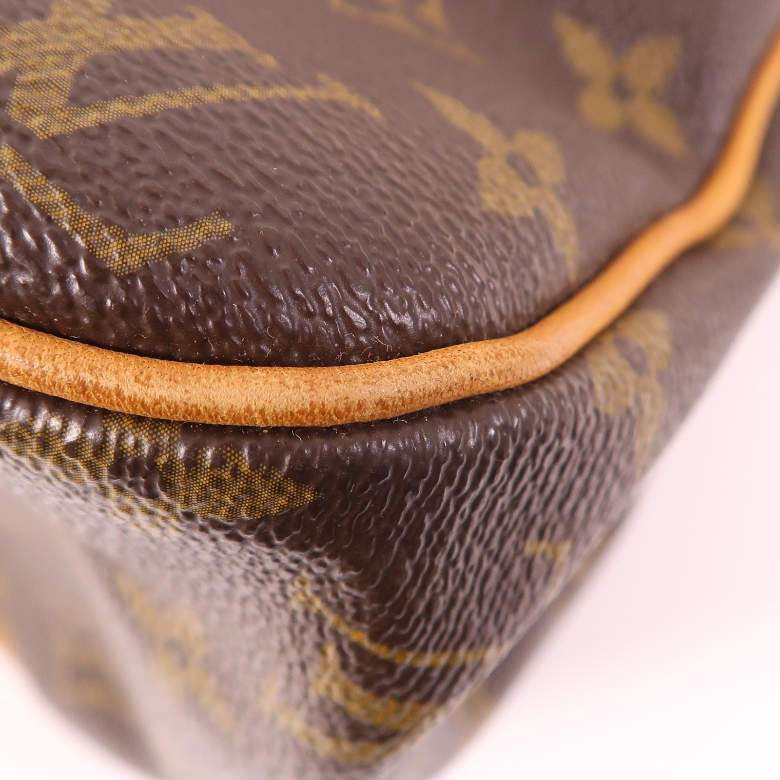 LOUIS VUITTON Monogram Batignolles Horizontal金扣肩背袋