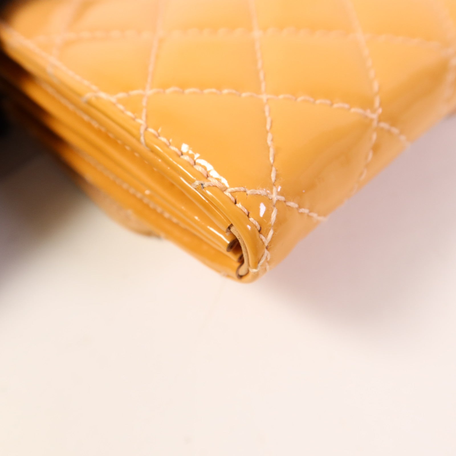 CHANEL 漆皮皮革Chain Shoulder Bag銀扣鏈帶肩背袋