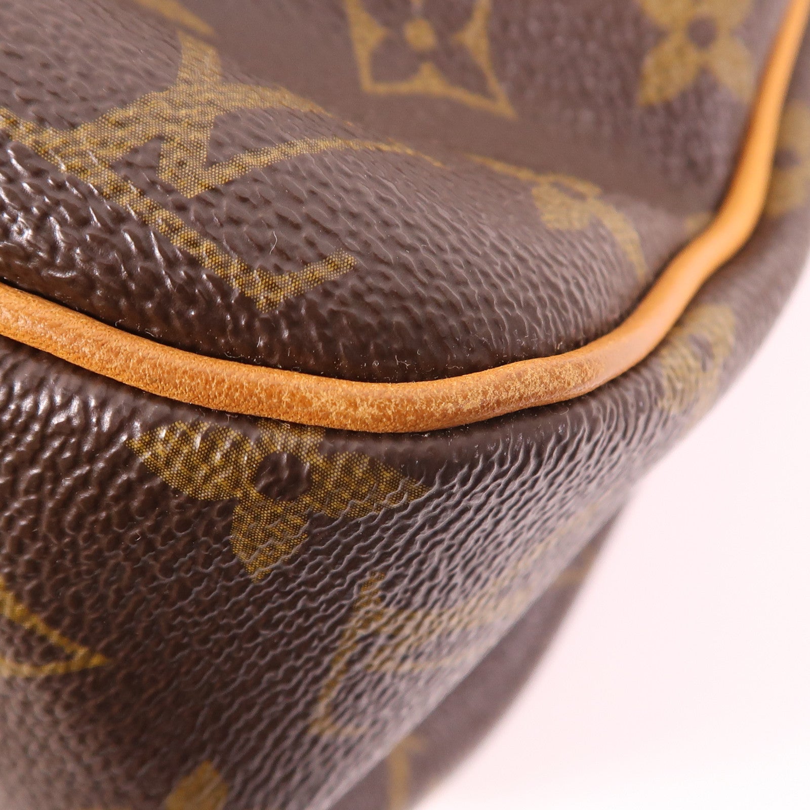 LOUIS VUITTON Monogram Batignolles Horizontal金扣肩背袋