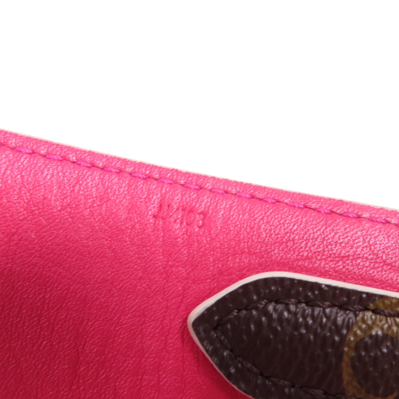 LOUIS VUITTON Monogram Shoulder Strap金扣
