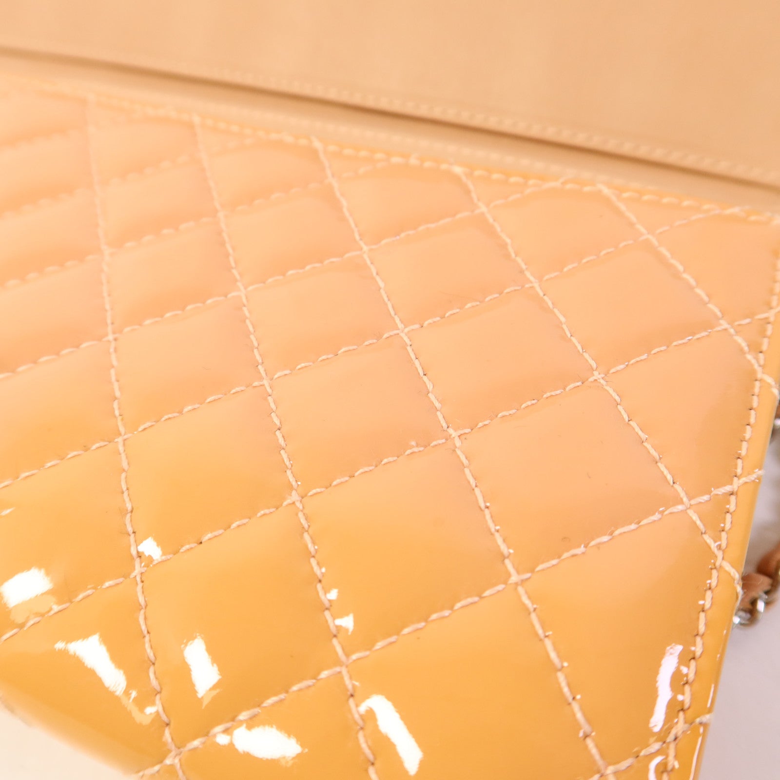 CHANEL 漆皮皮革Chain Shoulder Bag銀扣鏈帶肩背袋