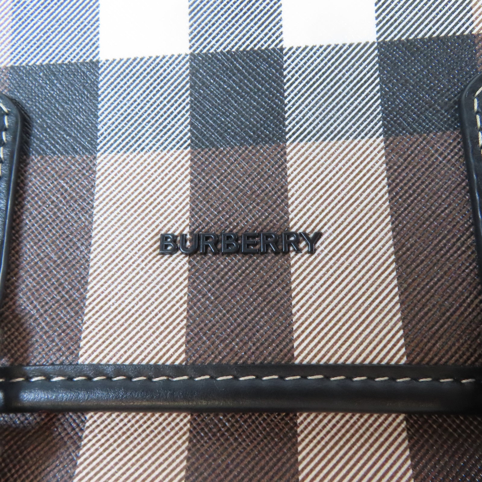 BURBERRY 塗層帆布Shoulder Bag銀扣肩背袋啡色