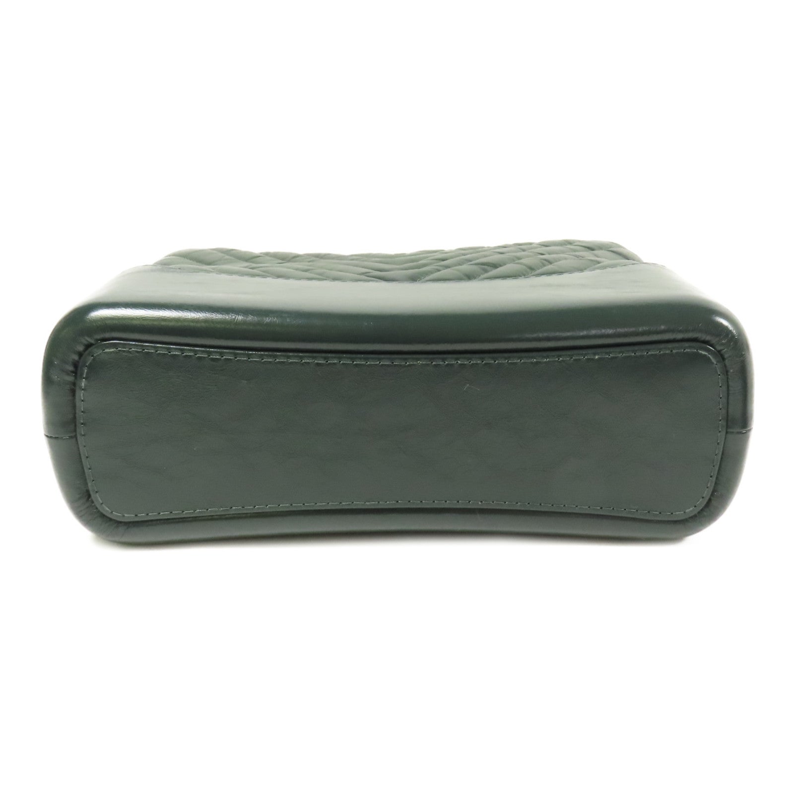 CHANEL 牛皮皮革Gabrielle Medium鏈帶肩背袋