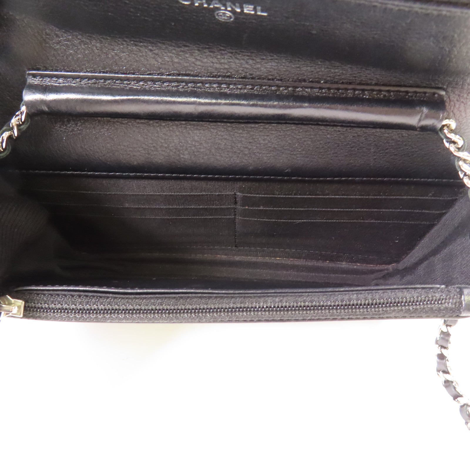 CHANEL 漆皮皮革Boy Wallet On Chain銀扣鏈帶肩背袋