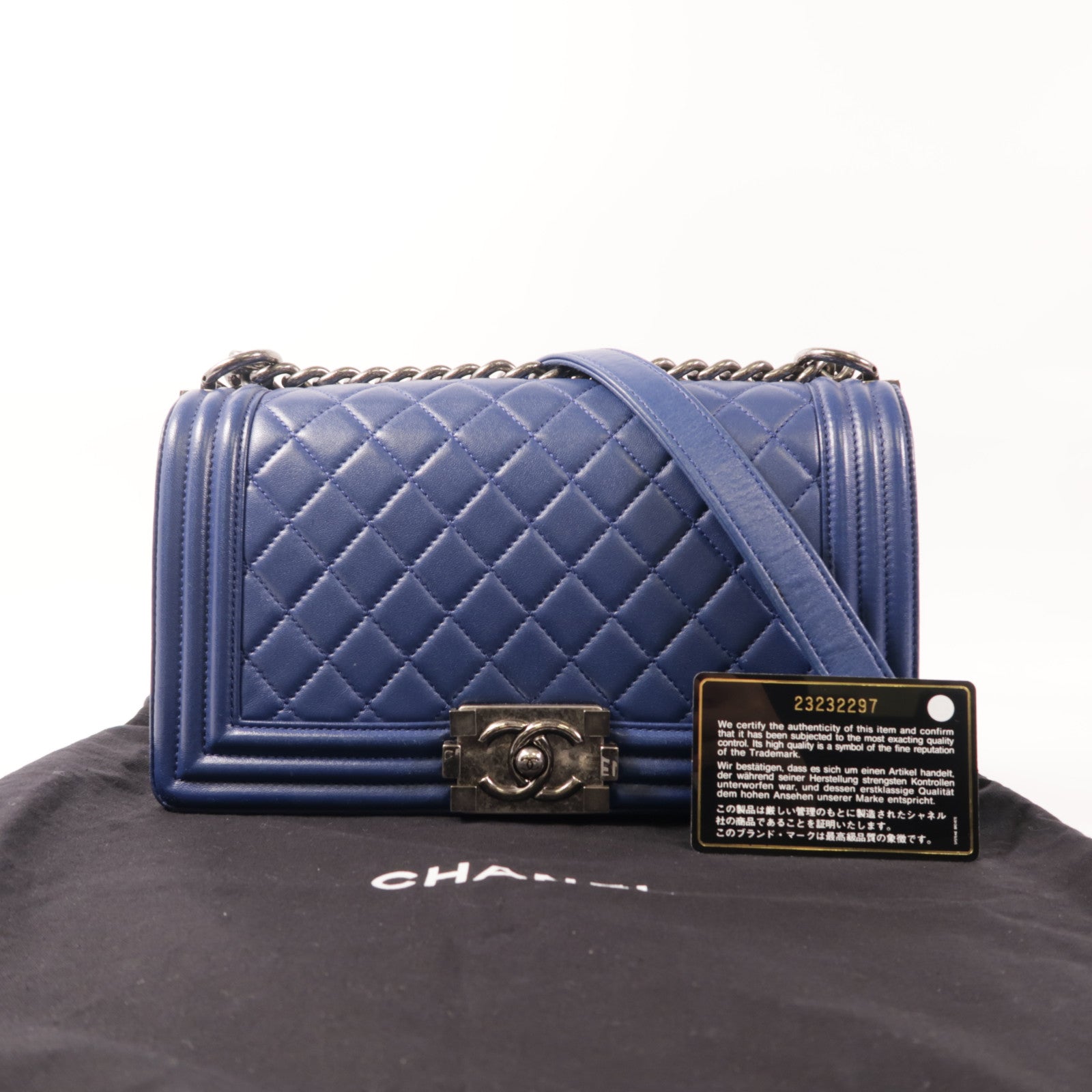 CHANEL (PRICE DOWN) CC Boy 25cm Shoulder Bag #23232297 Lambskin Leather Navy